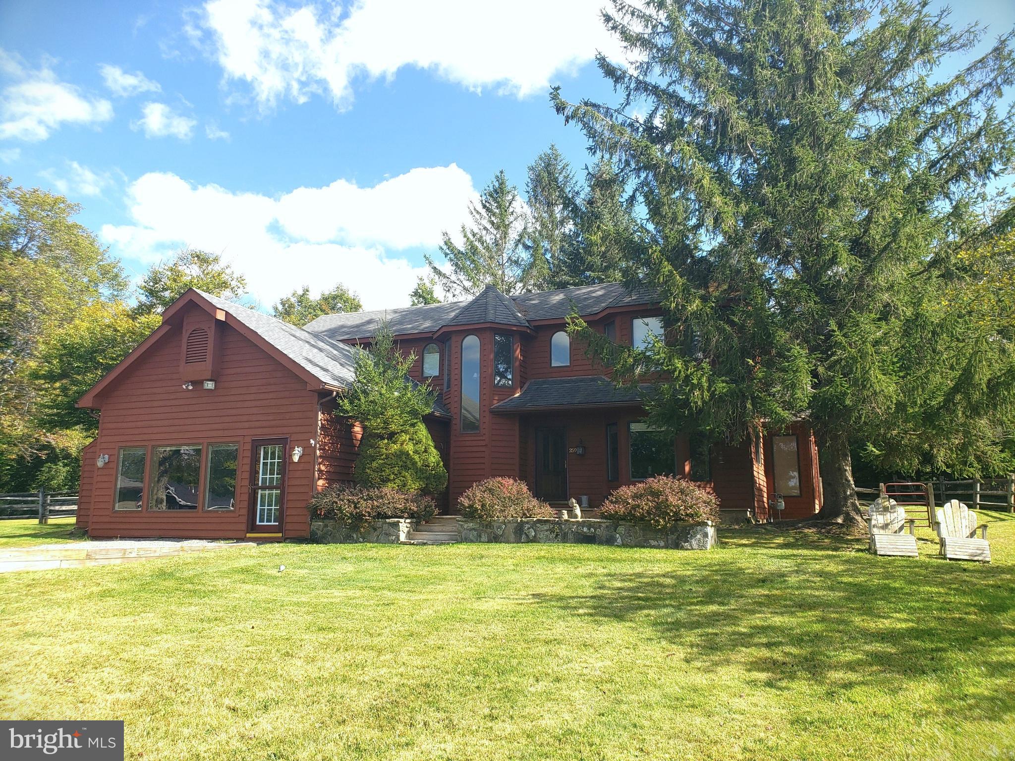 2598 TIMBERLINE ROAD