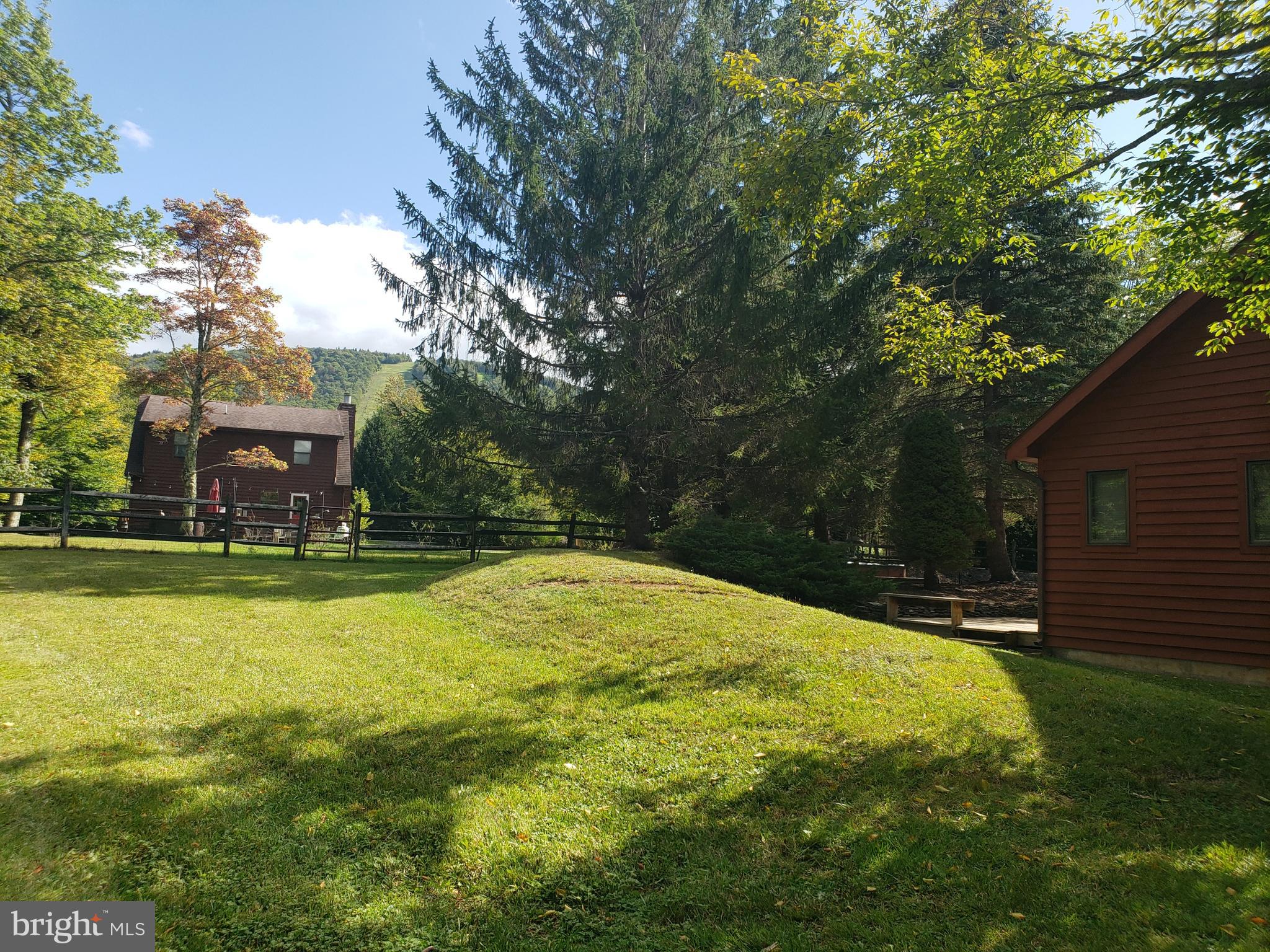 2598 TIMBERLINE ROAD