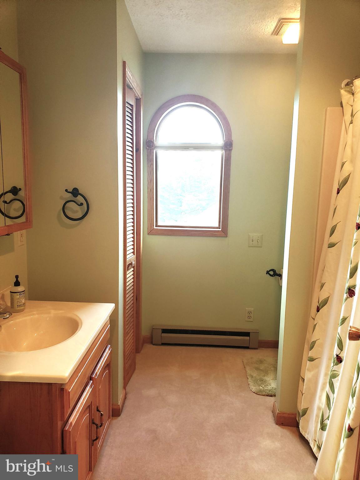 2598 TIMBERLINE ROAD