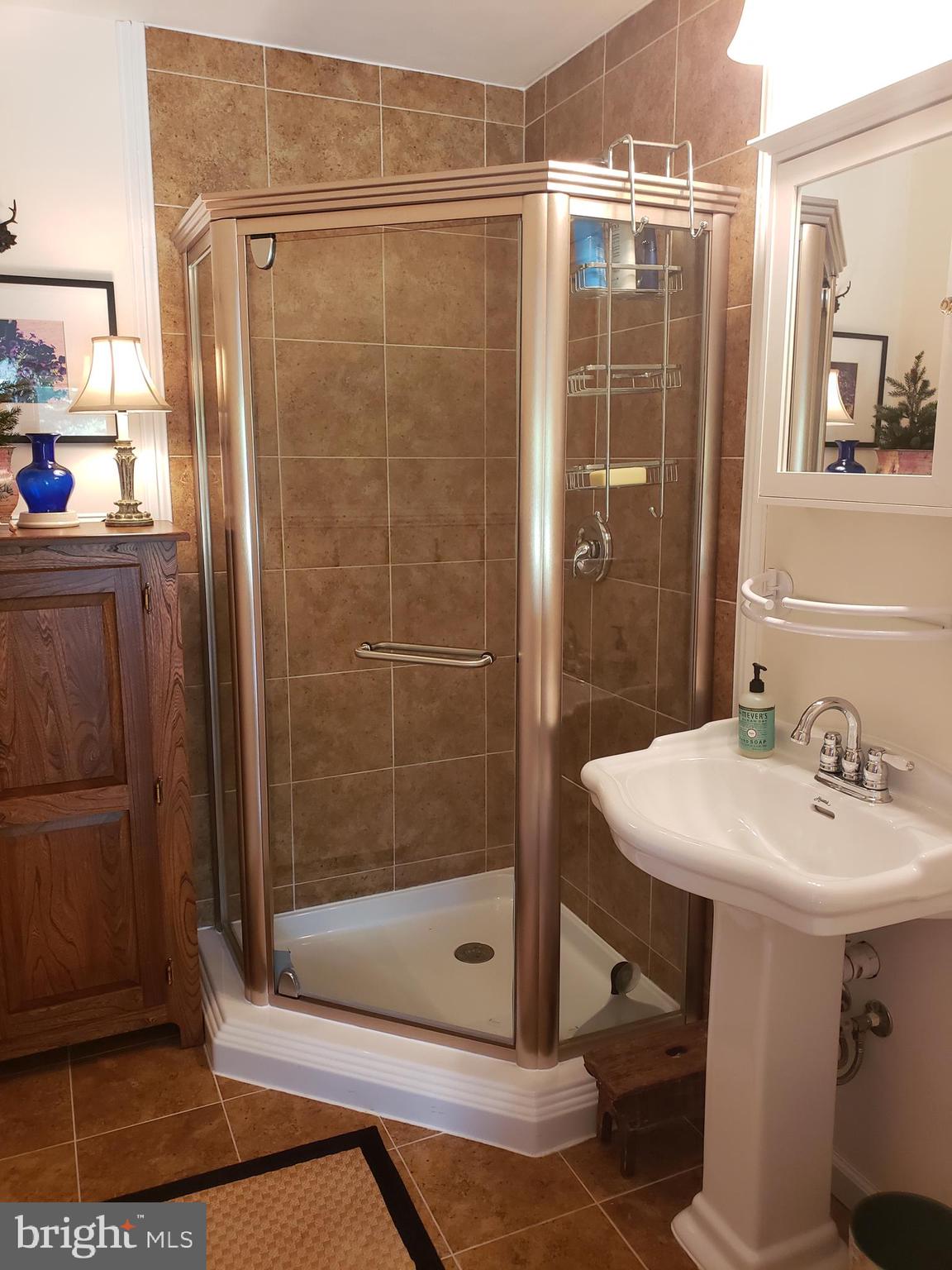 2598 TIMBERLINE ROAD
