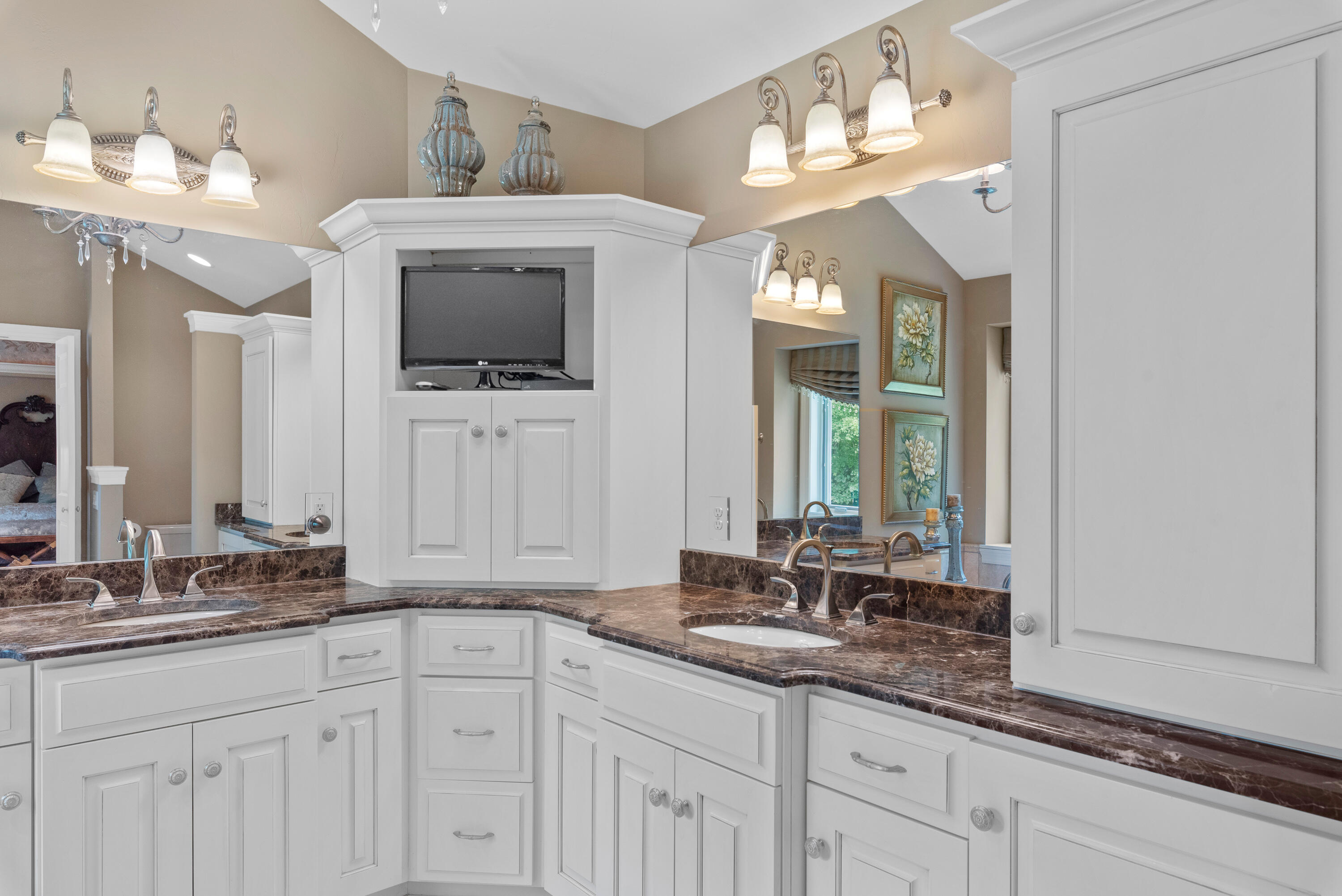 3172 Willowgate Pass
