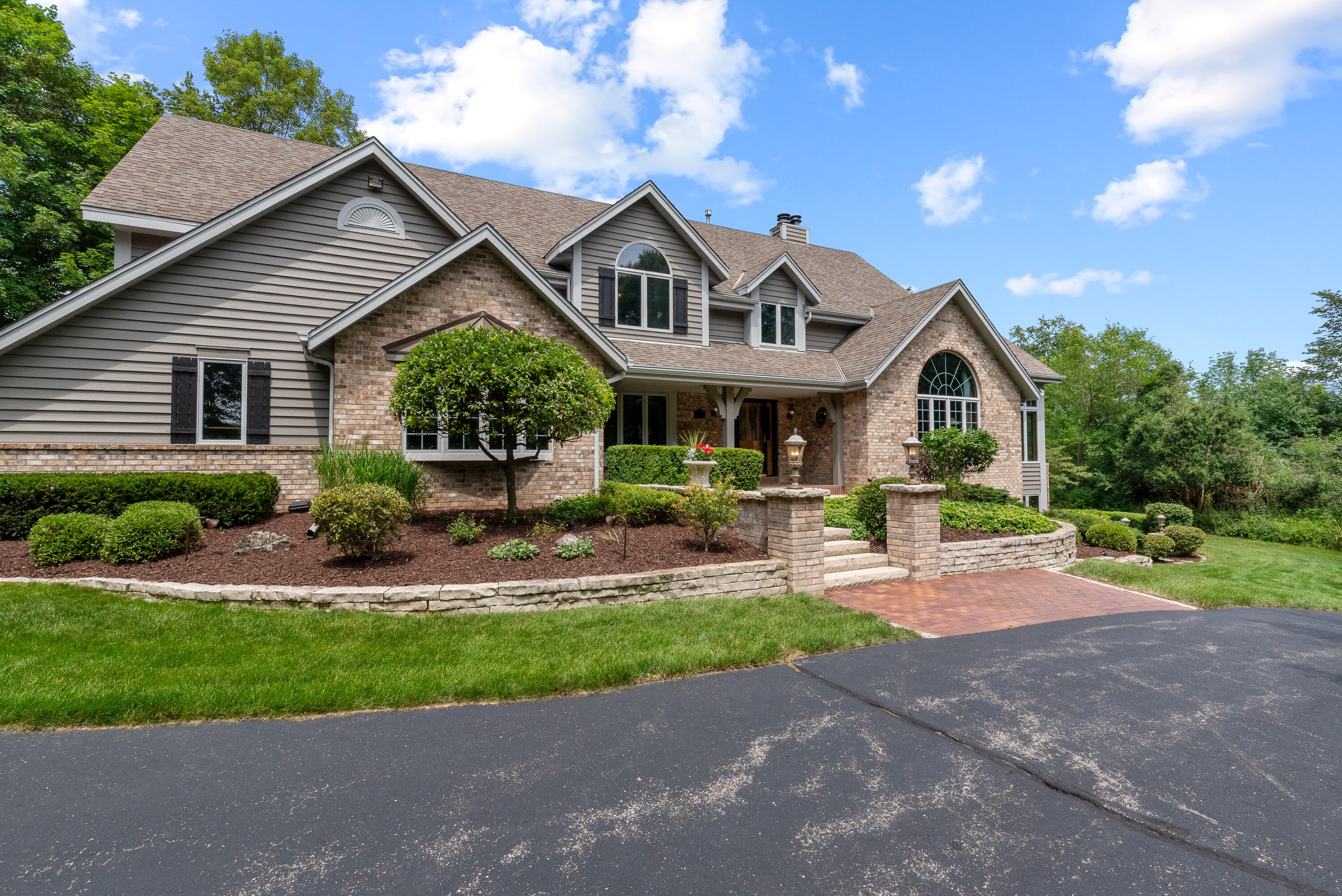 3172 Willowgate Pass