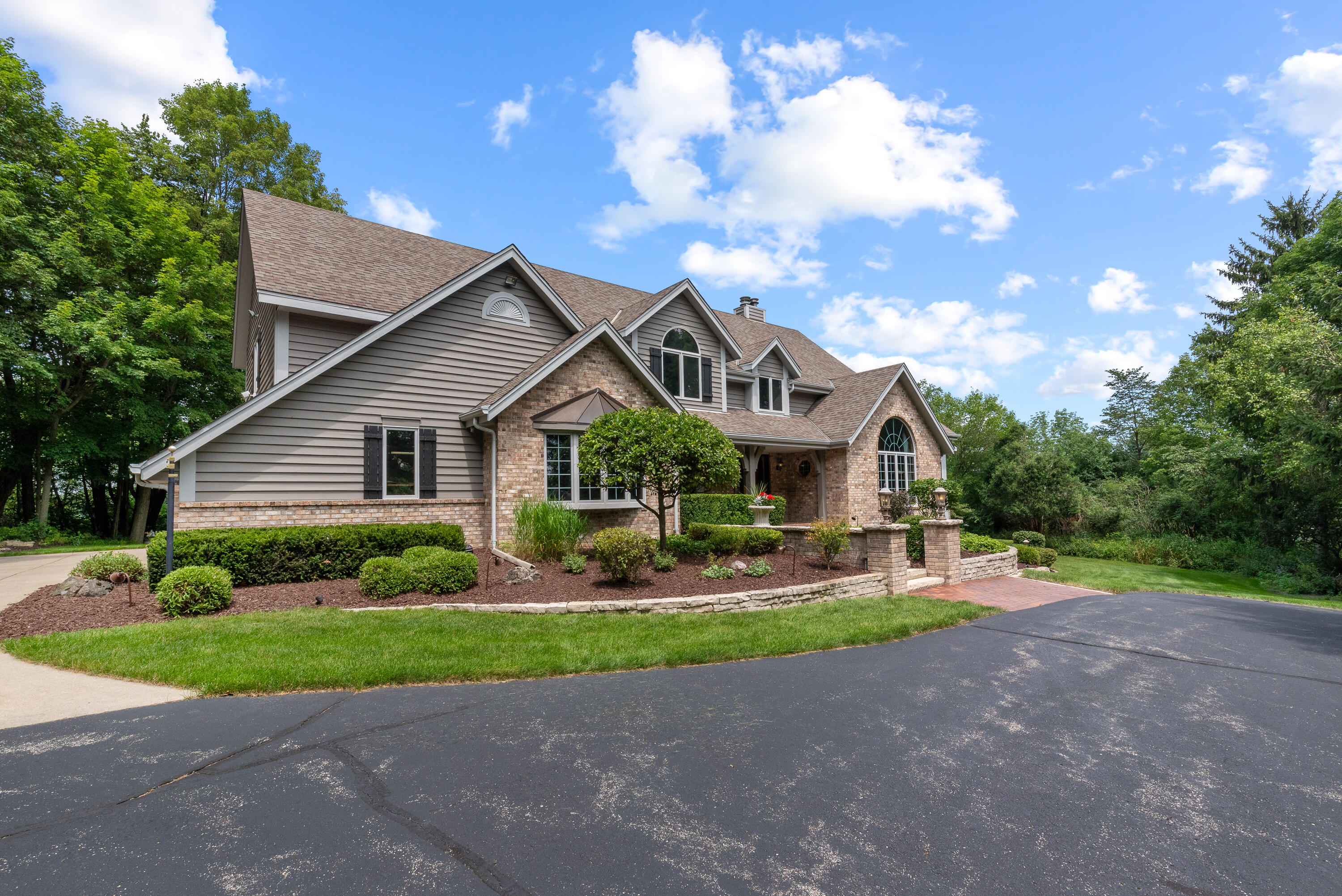 3172 Willowgate Pass