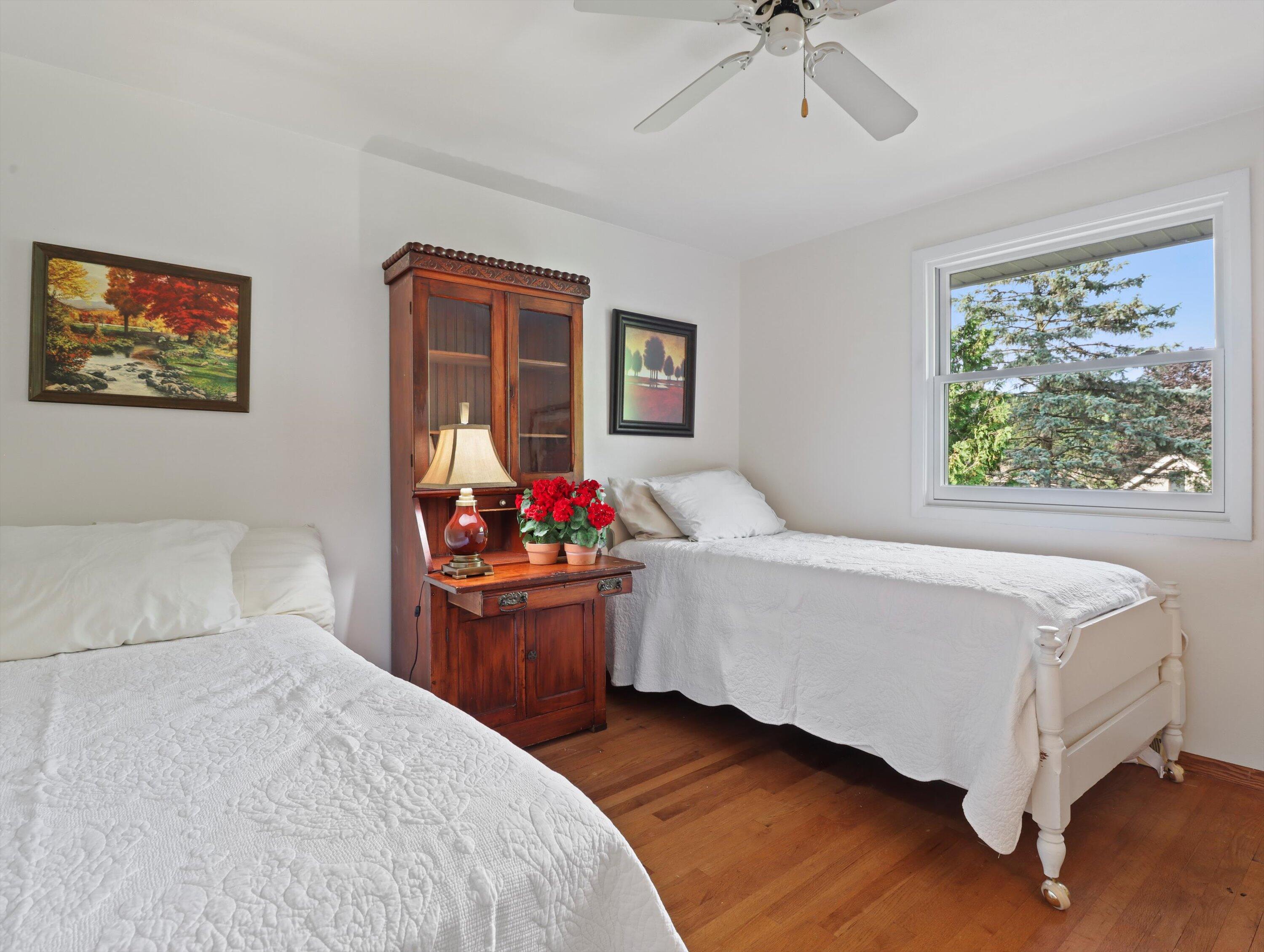 165 Riverview Ct