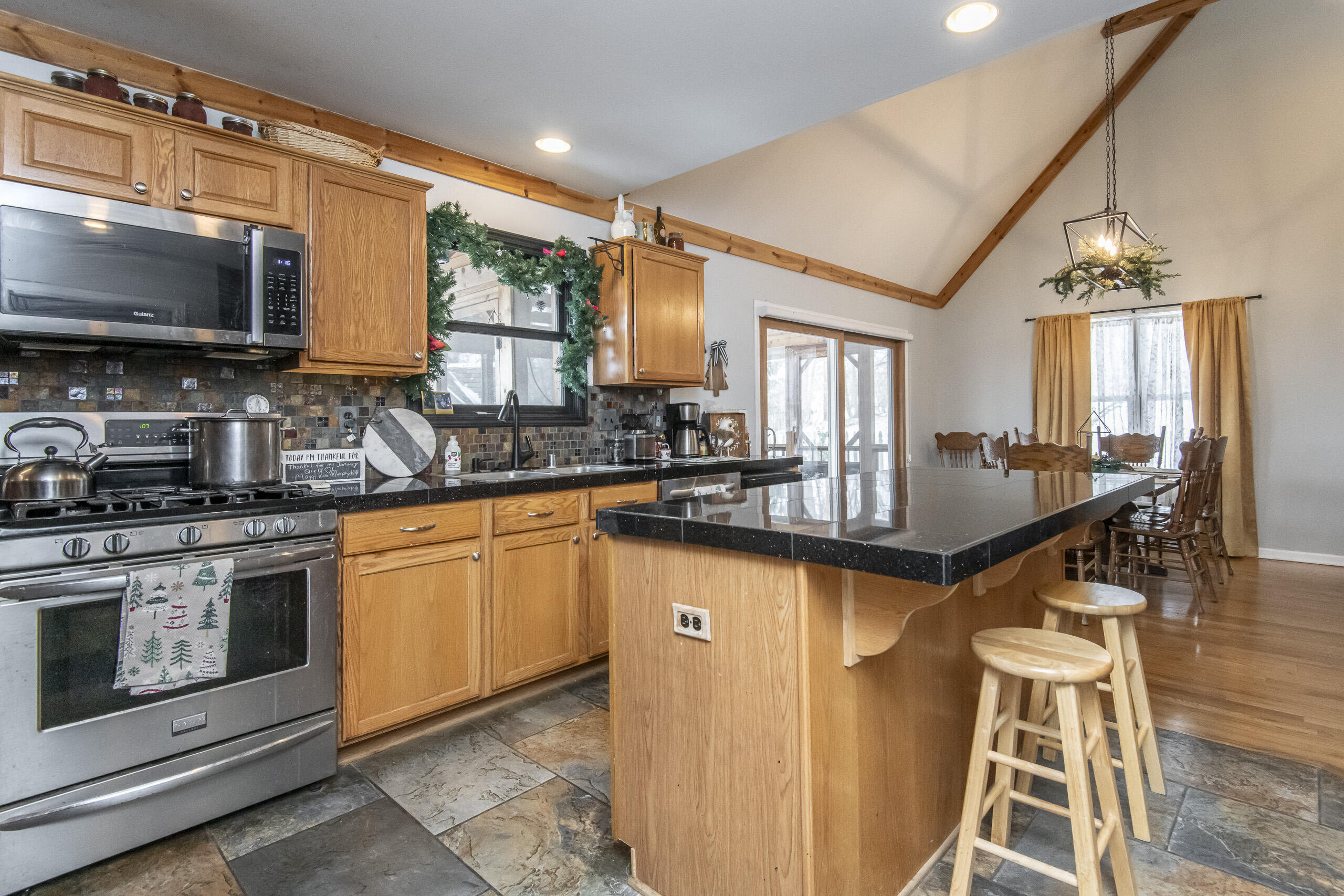 N9171 Elm St