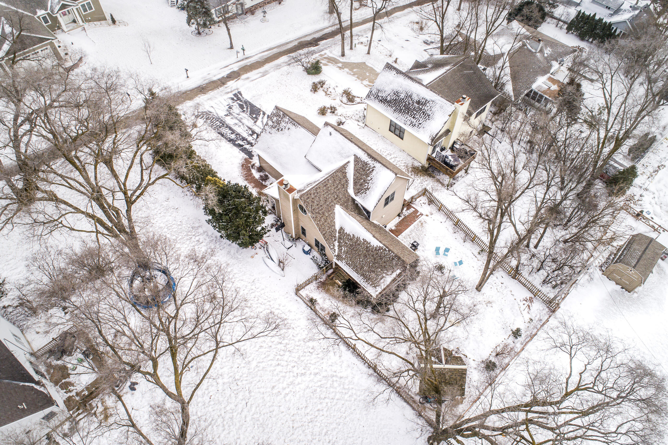 N9171 Elm St