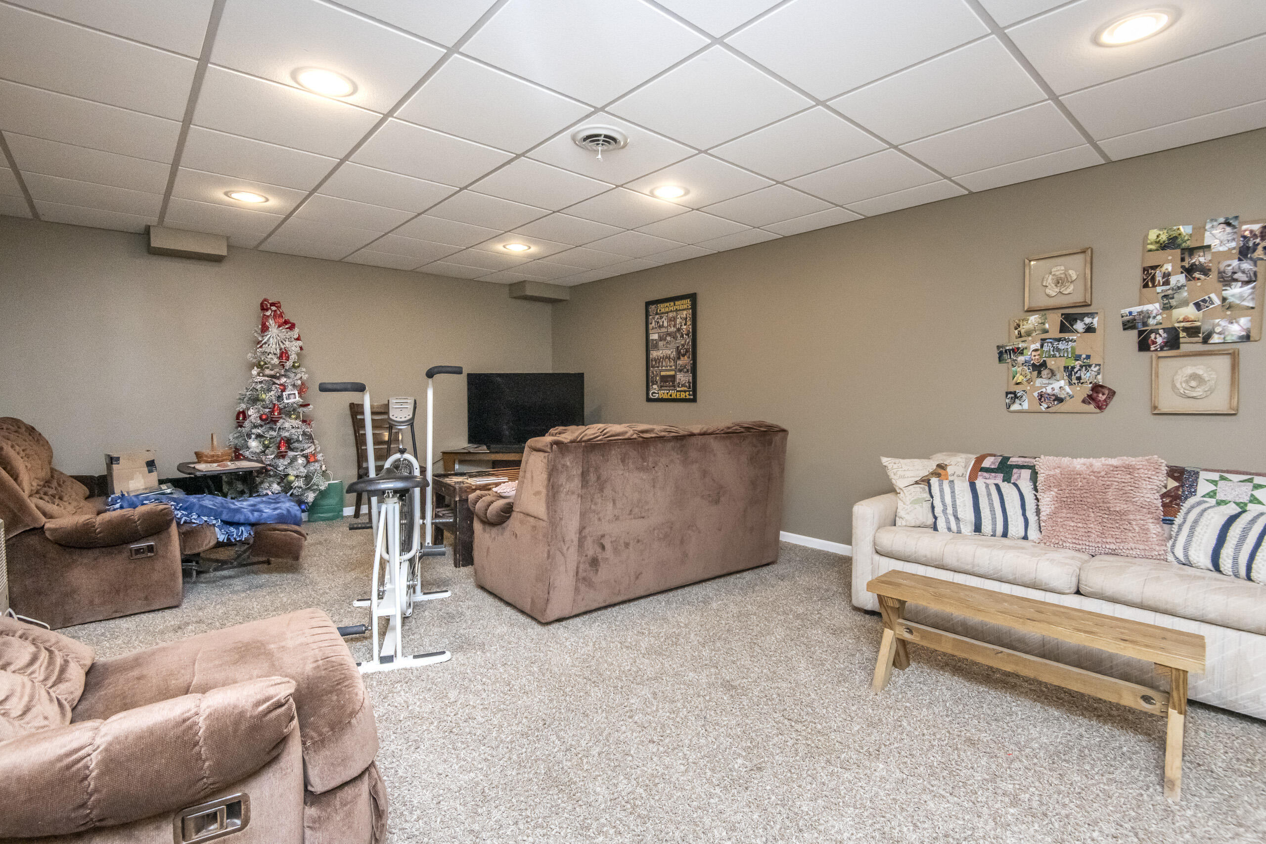 N9171 Elm St