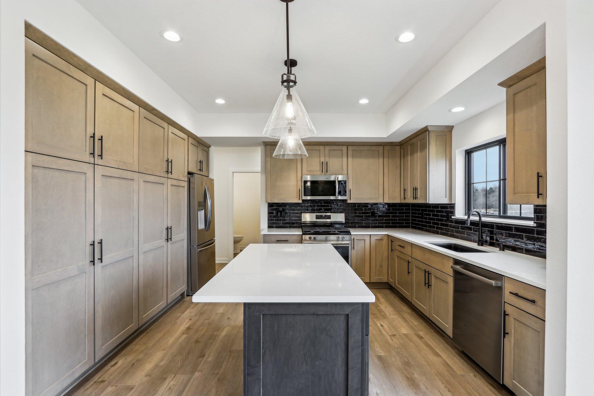 815 Kohlwey Dr