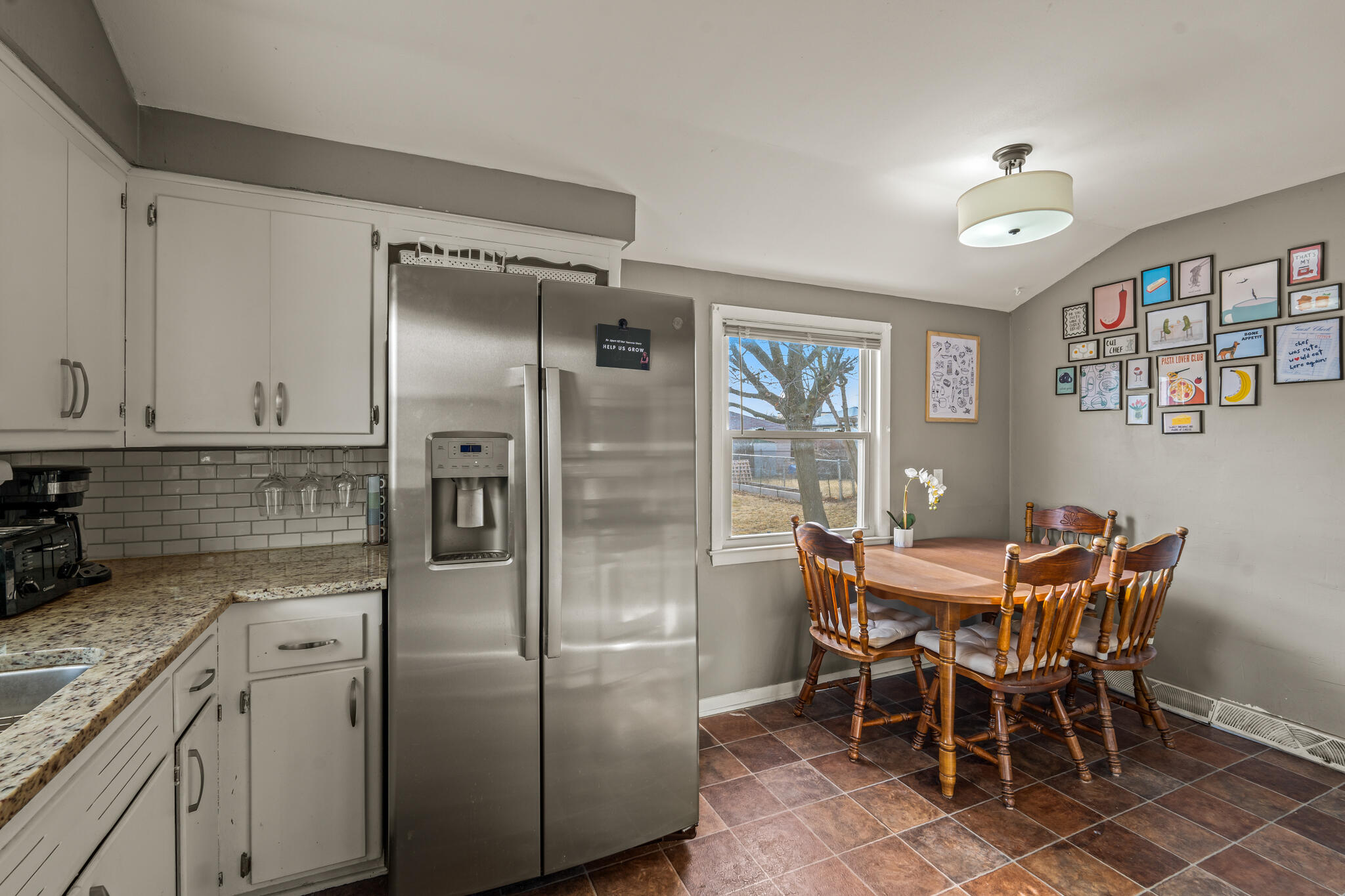 8549 W Douglas Ave
