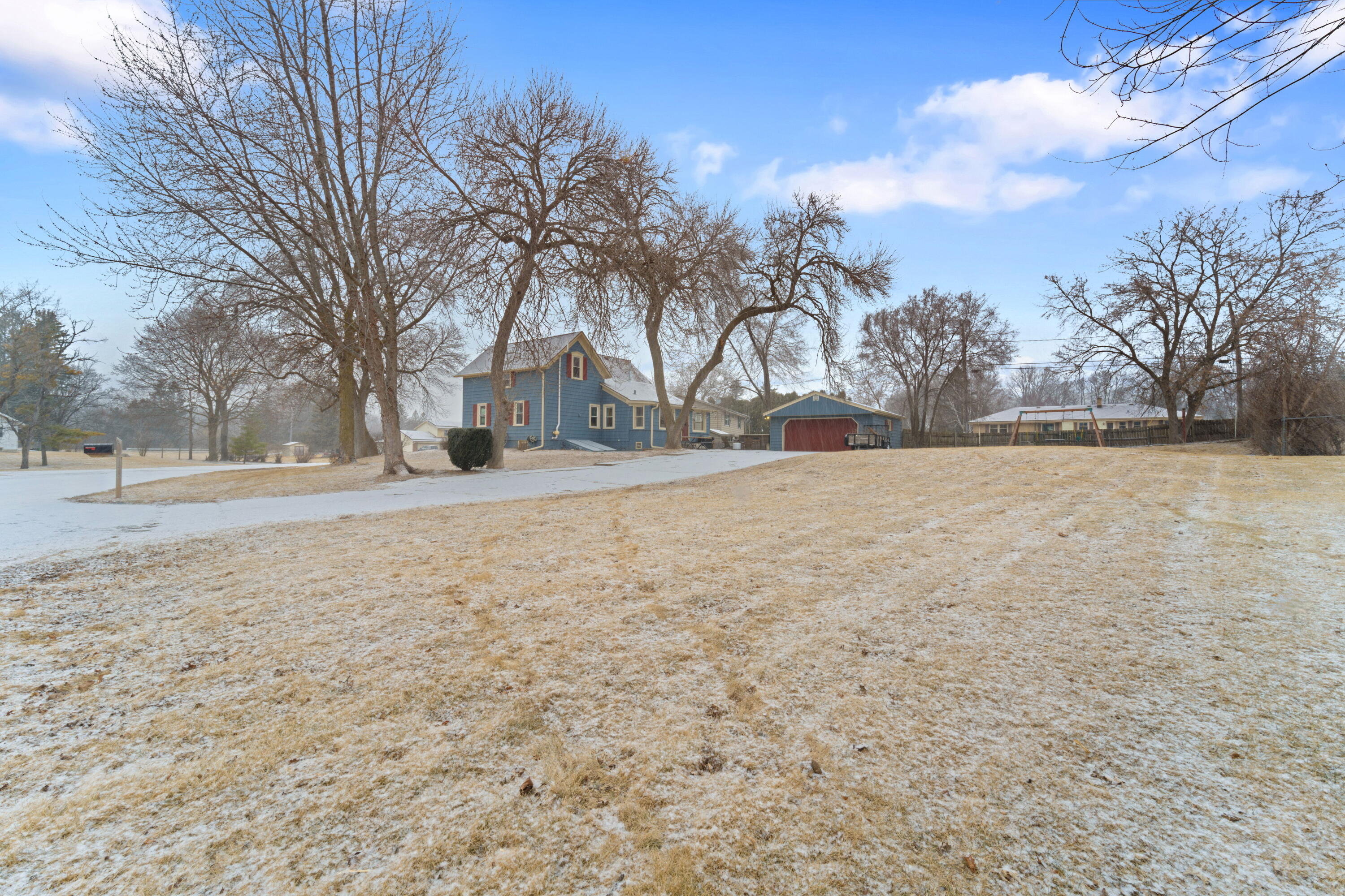 18650 Honey Creek Dr
