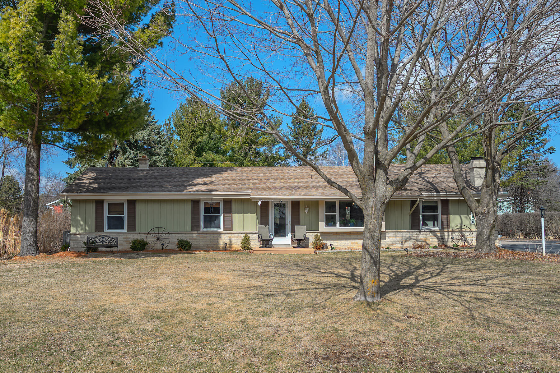 3368 Mount Ln