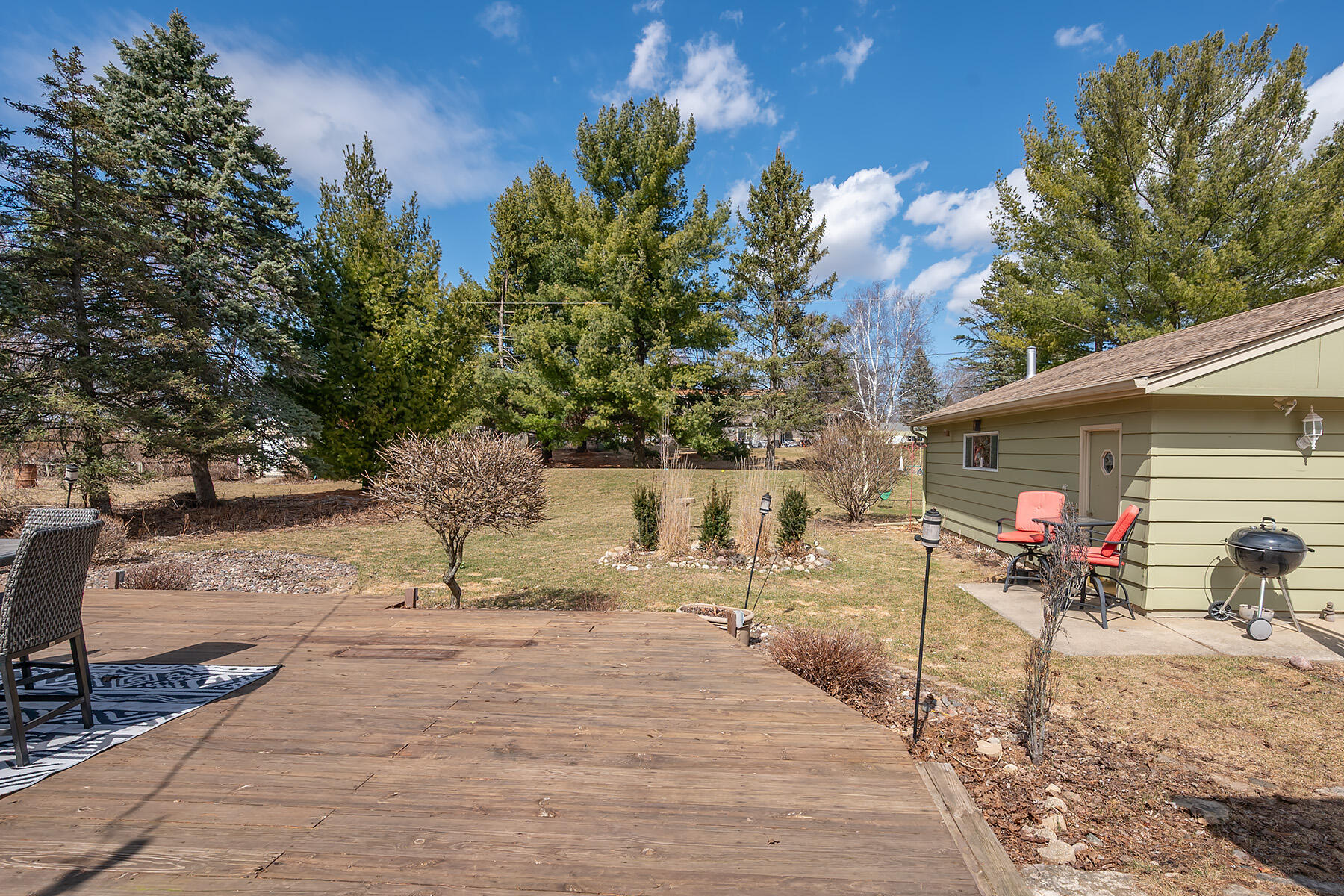 3368 Mount Ln