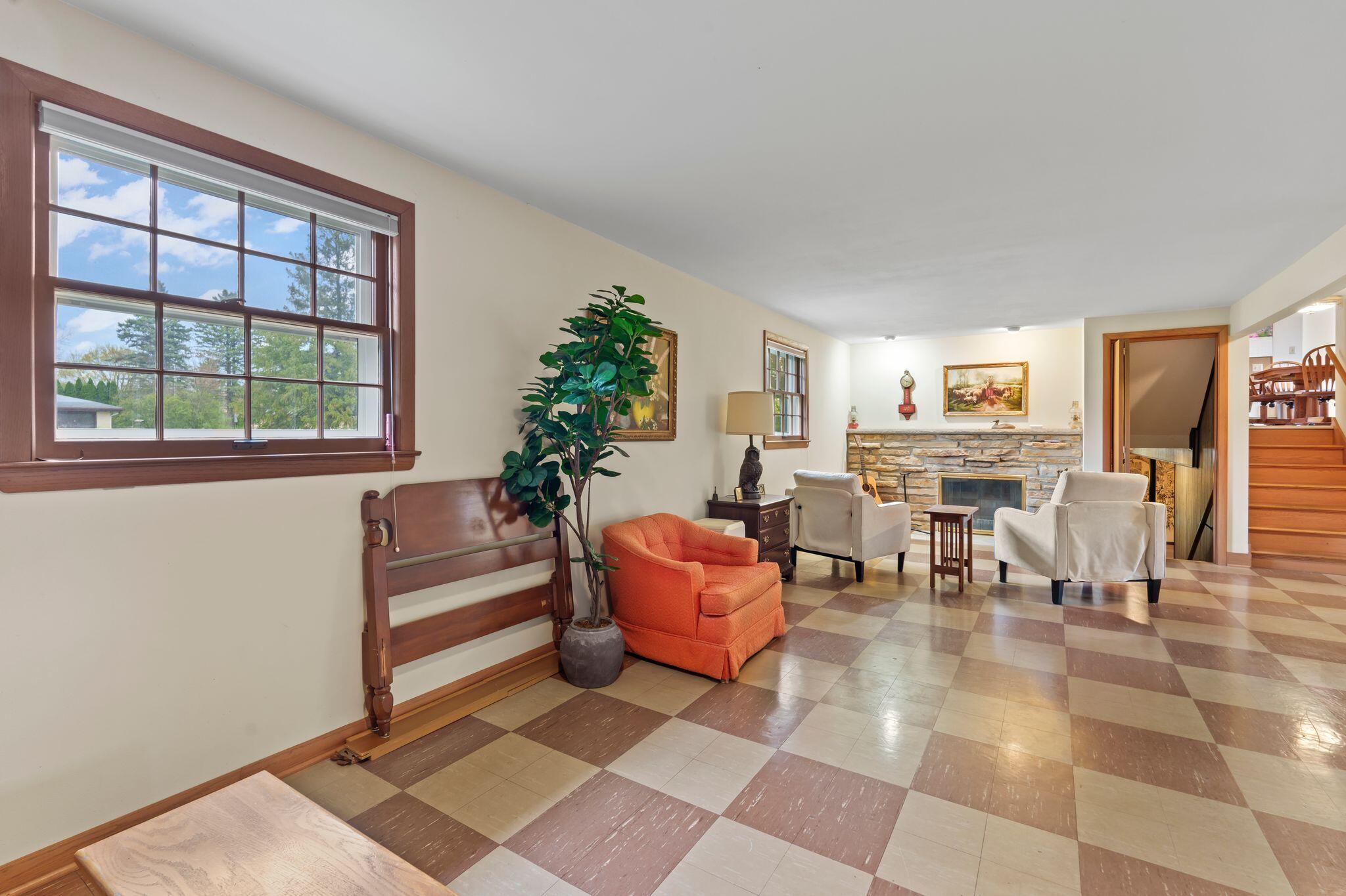 S67W13779 Hardwicke Pl