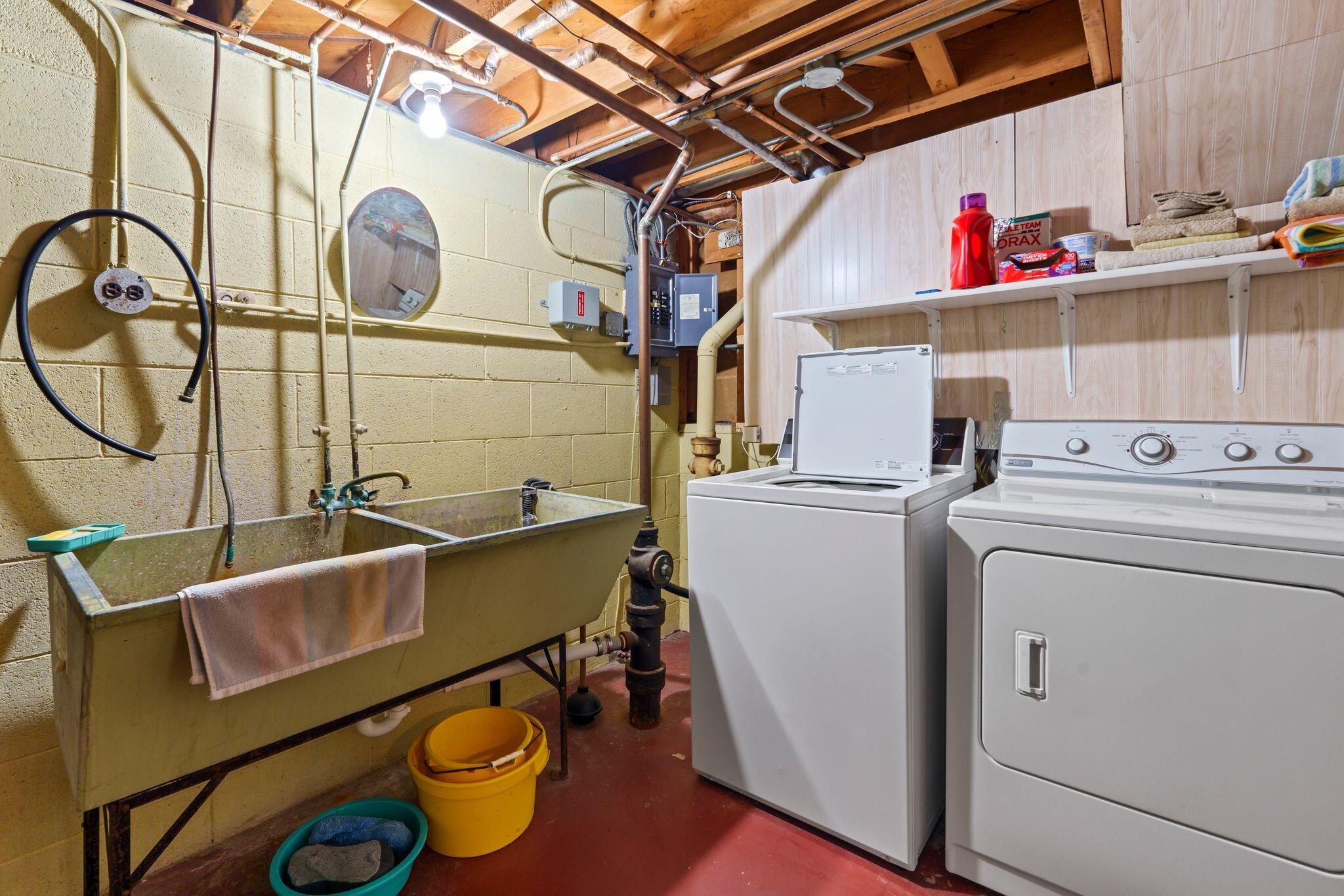 S67W13779 Hardwicke Pl