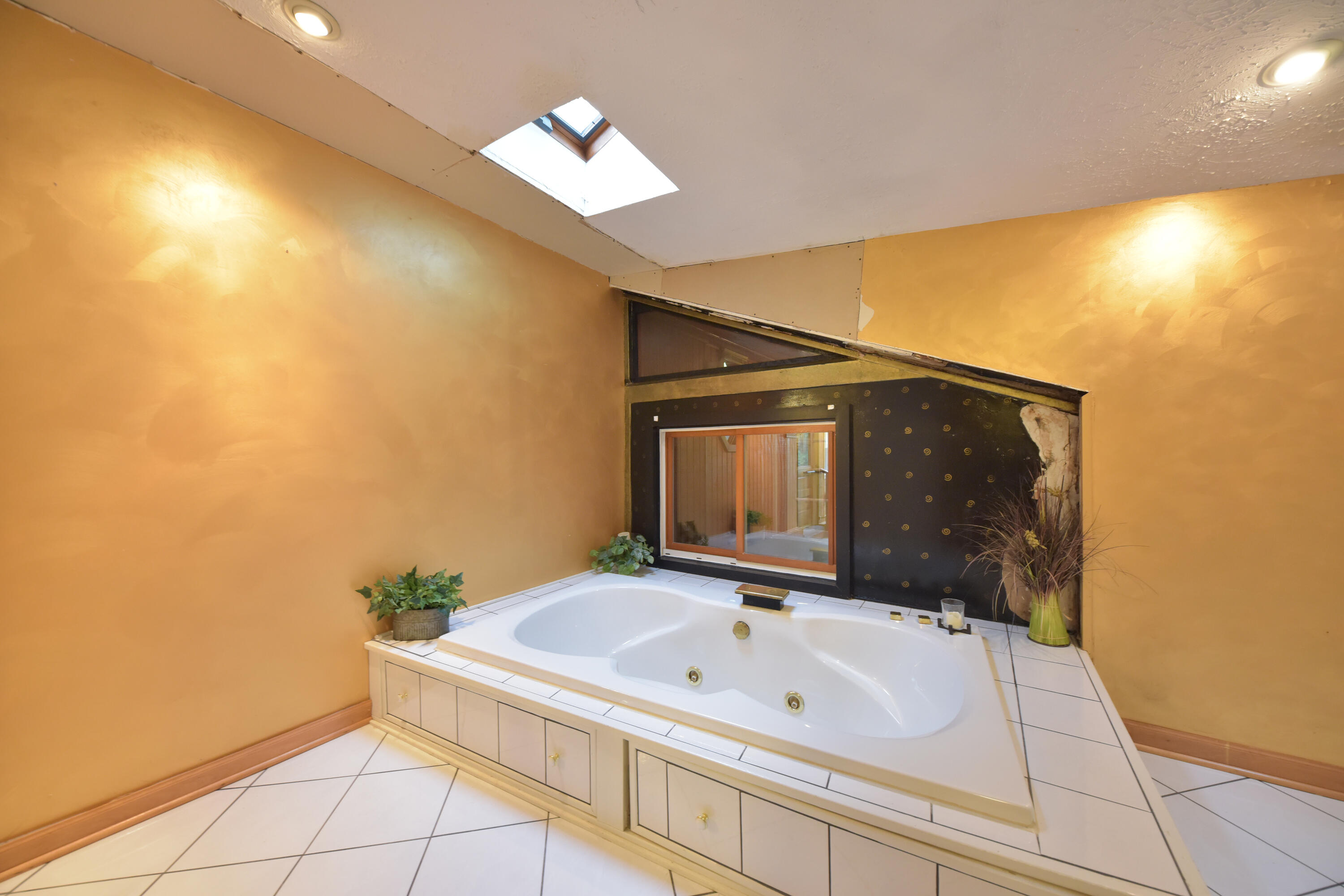 W59N729 Highwood Dr