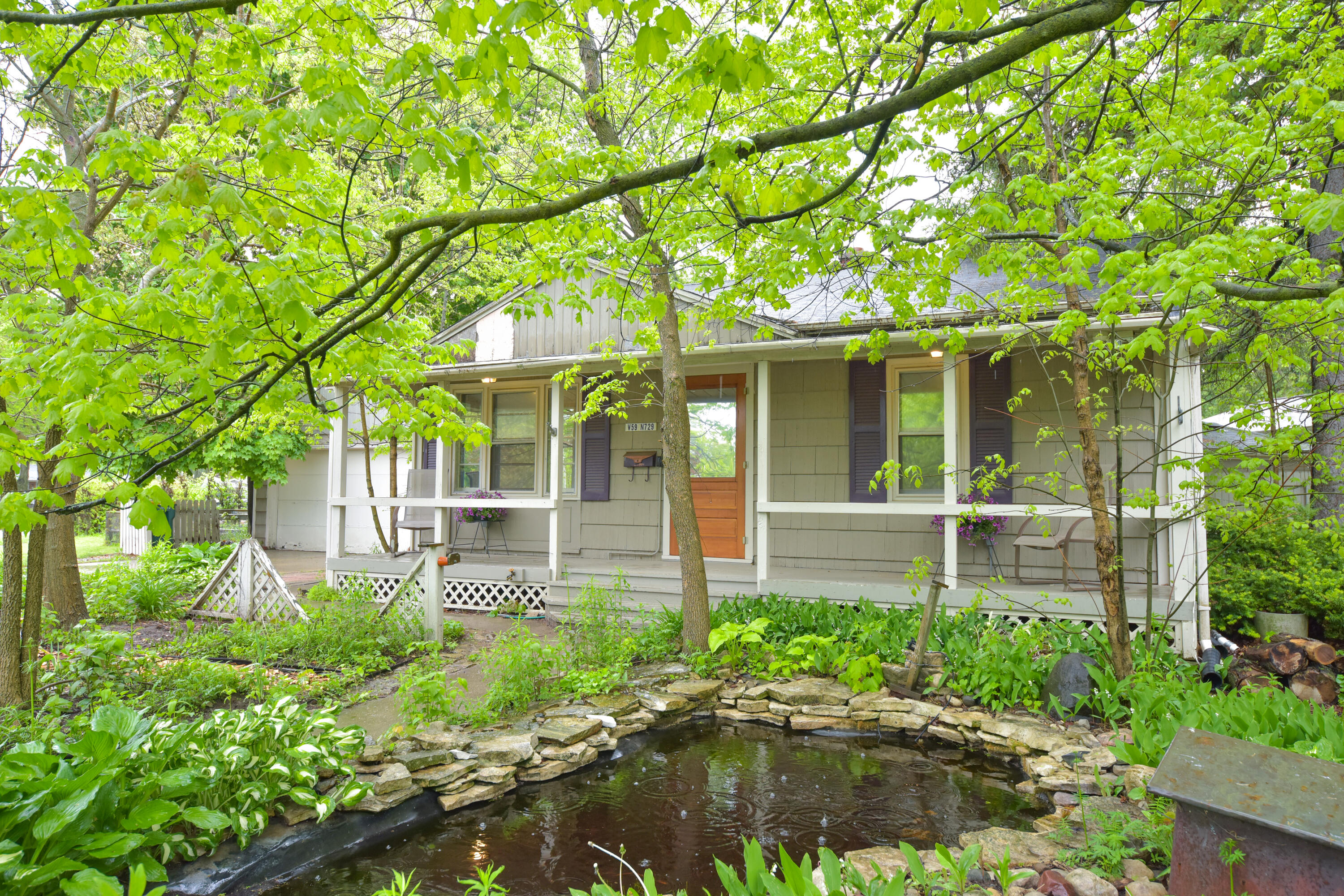 W59N729 Highwood Dr
