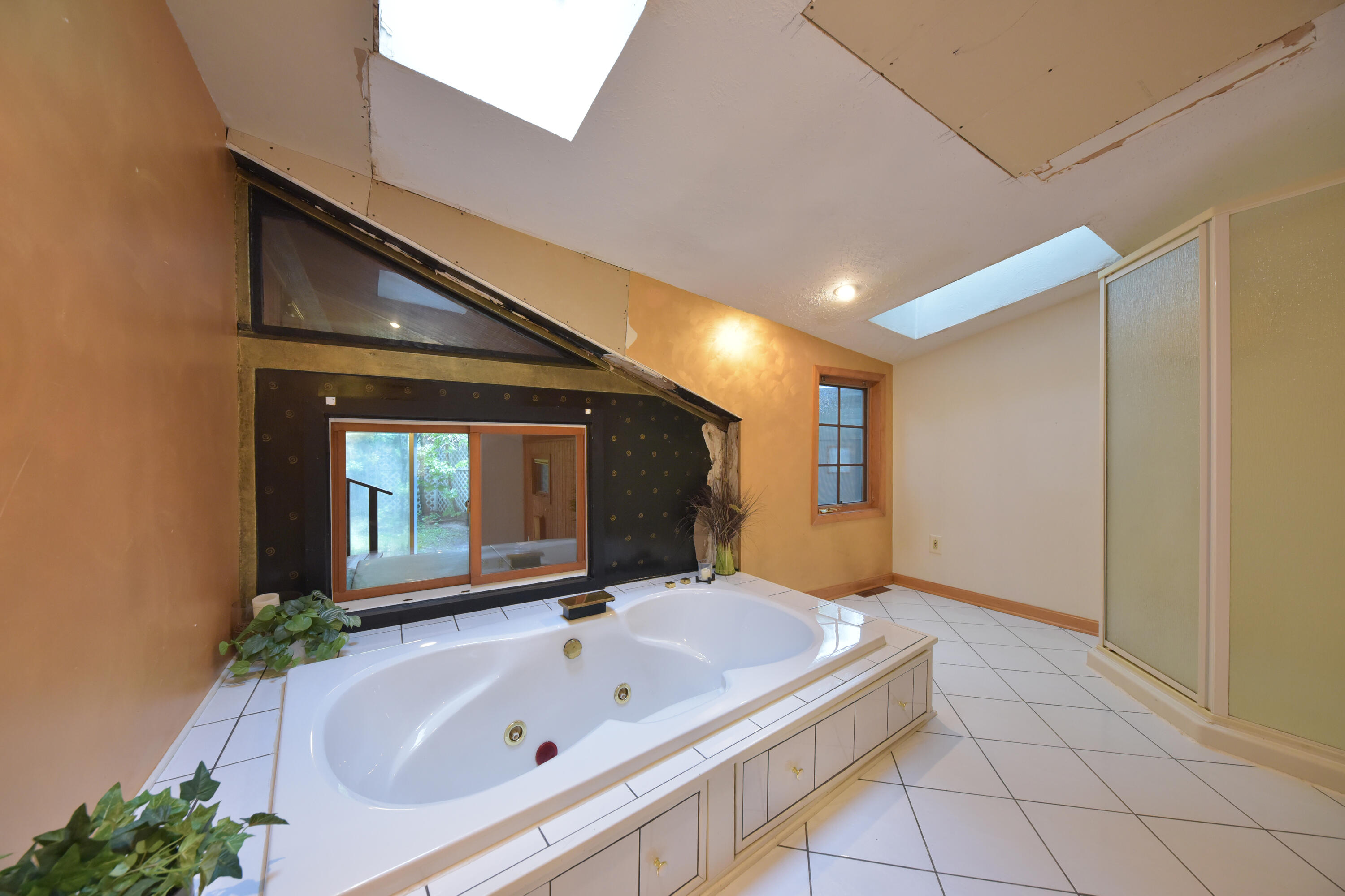 W59N729 Highwood Dr