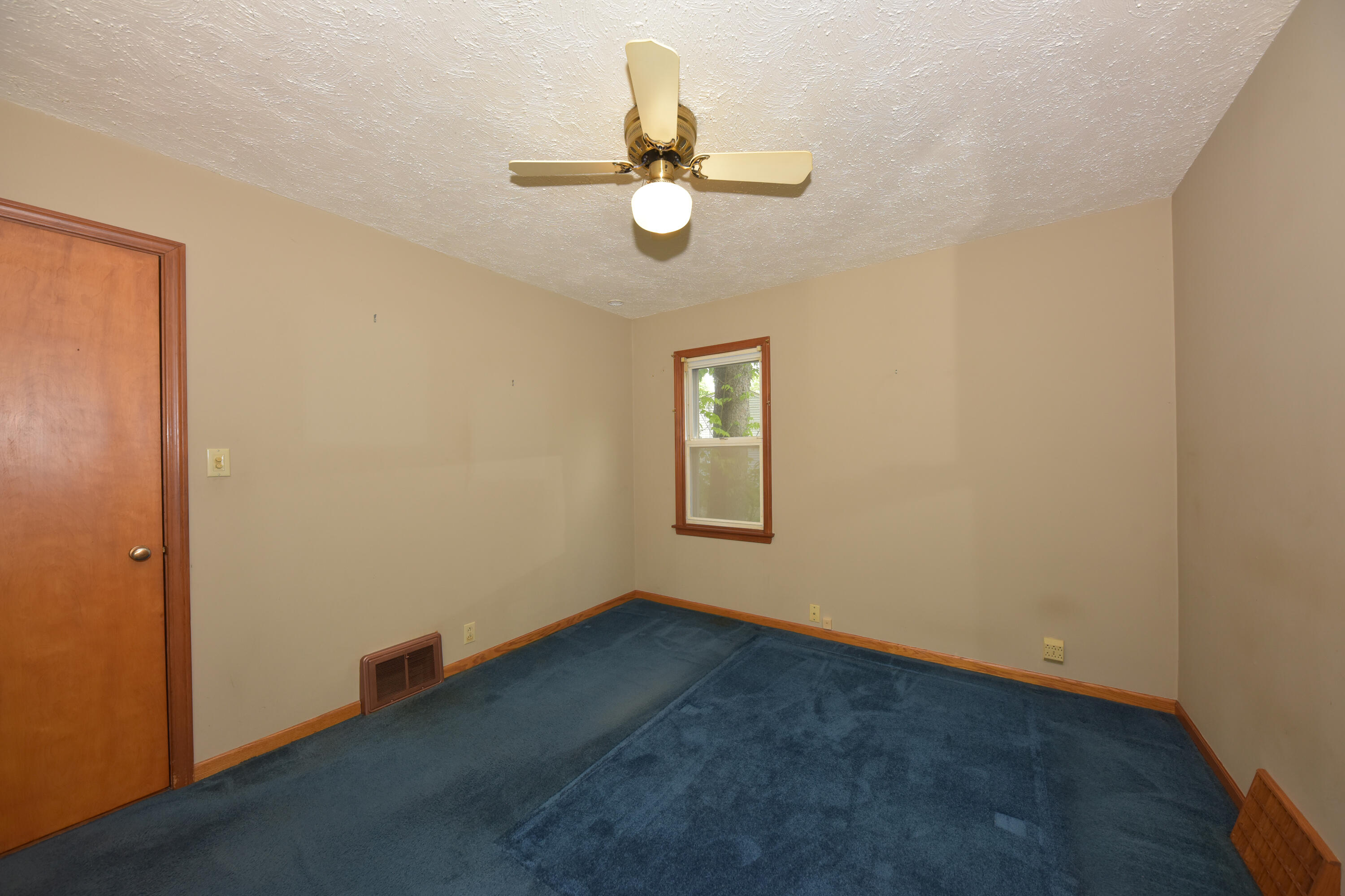 W59N729 Highwood Dr