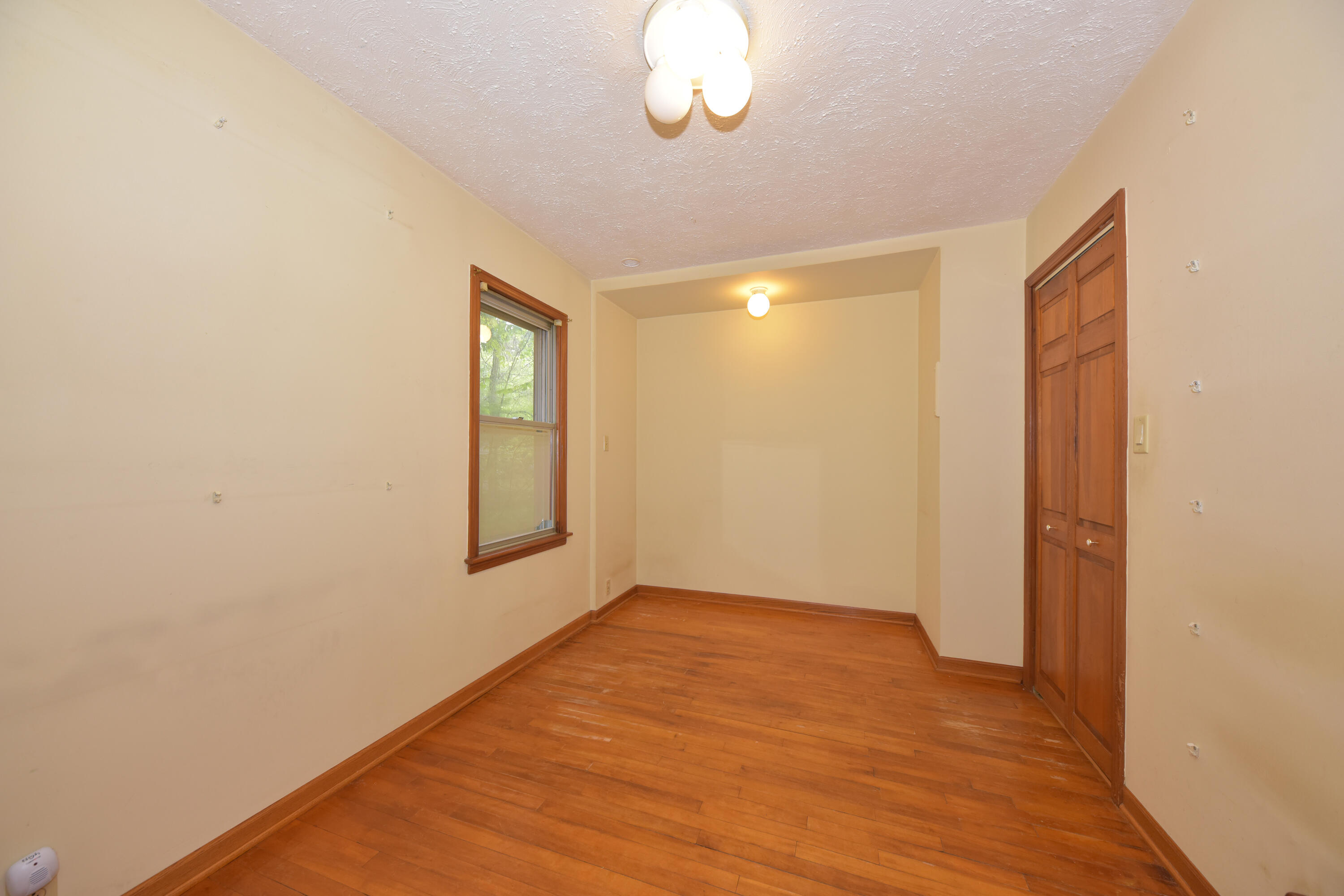 W59N729 Highwood Dr
