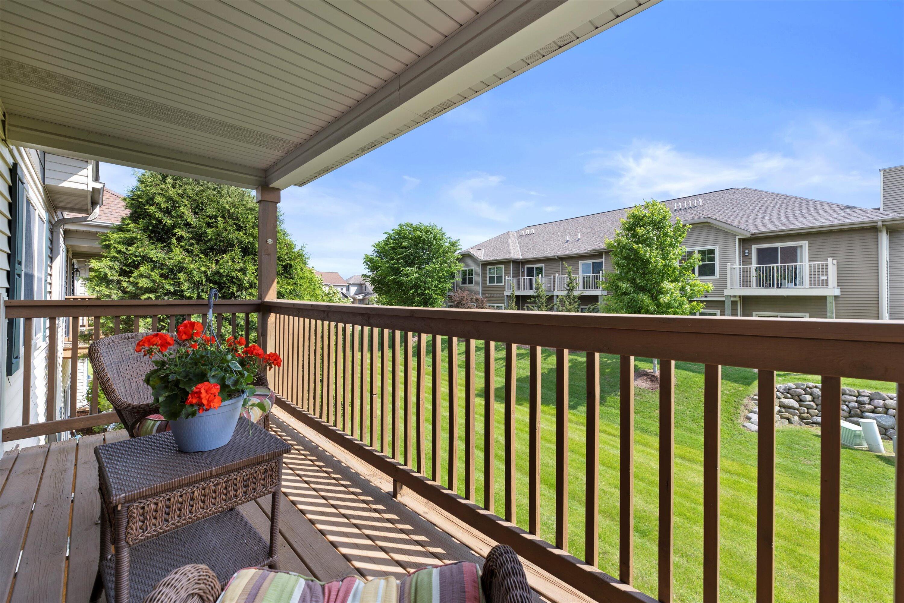 1669 New Port Vista Dr