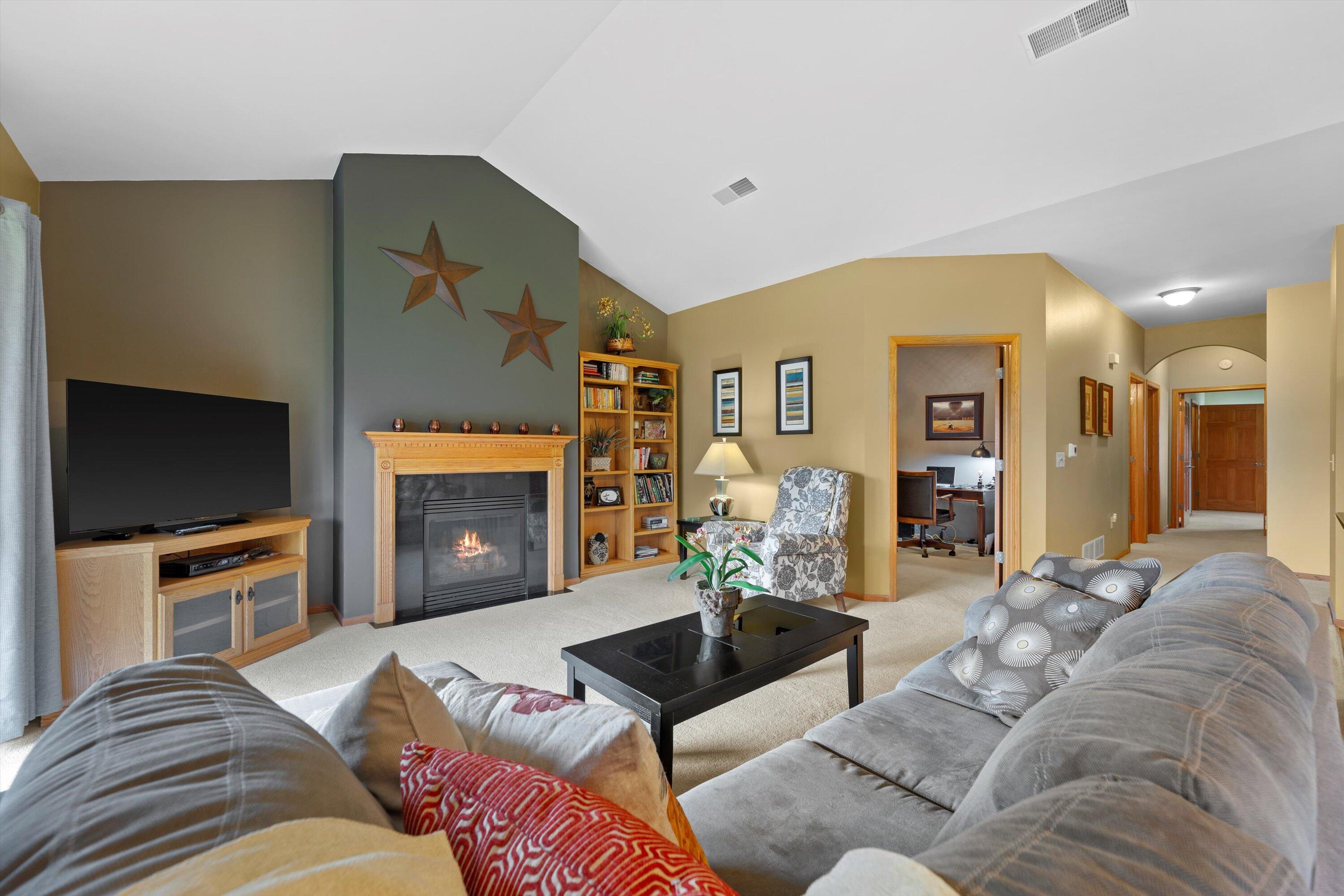 1669 New Port Vista Dr