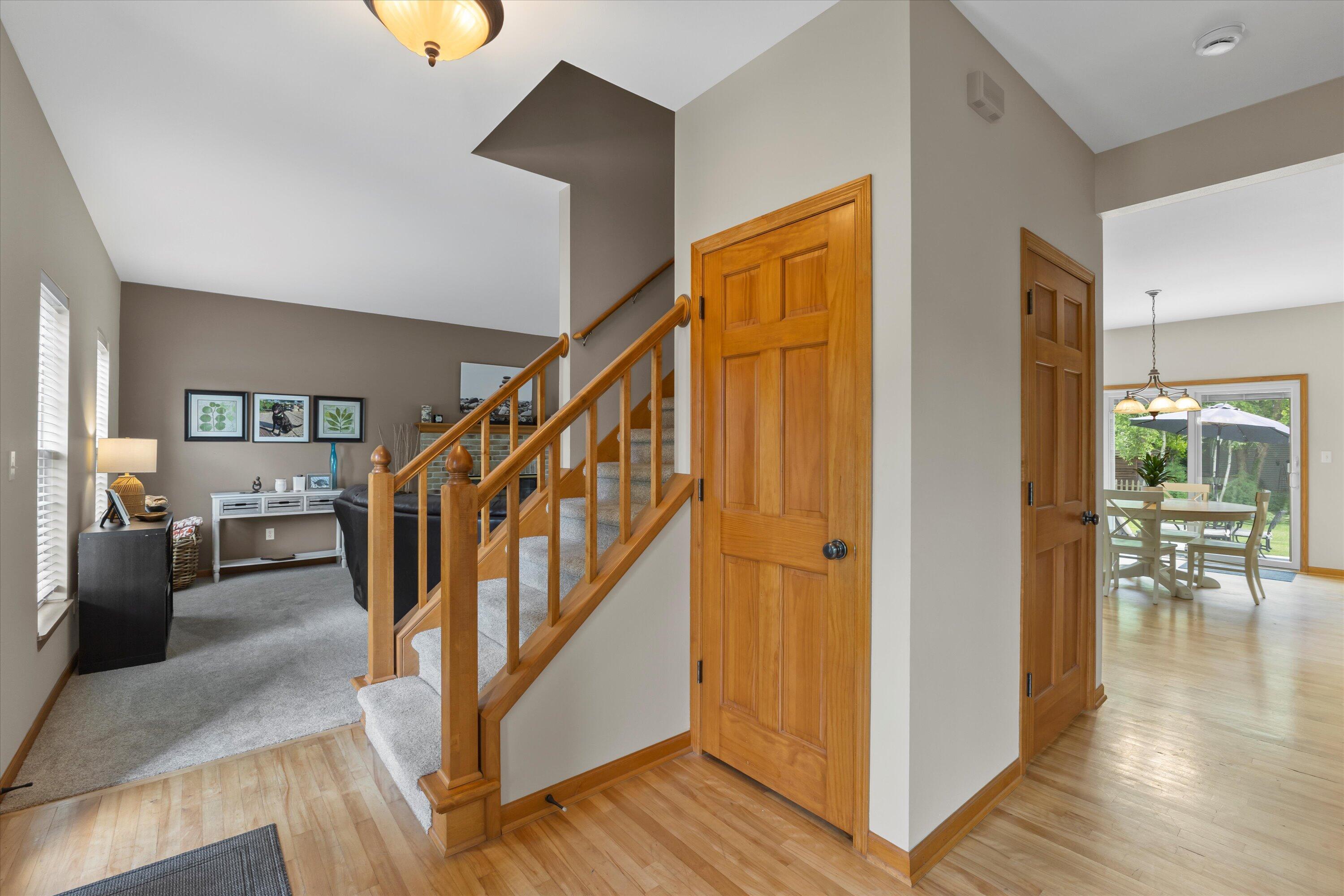 1333 Mockingbird Dr