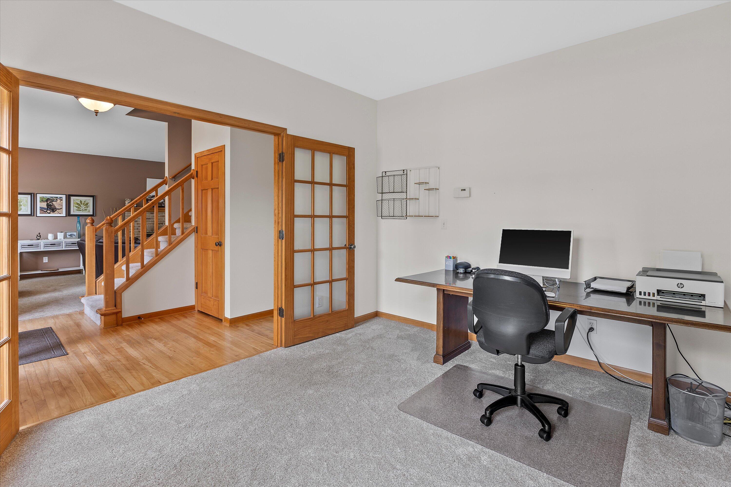 1333 Mockingbird Dr