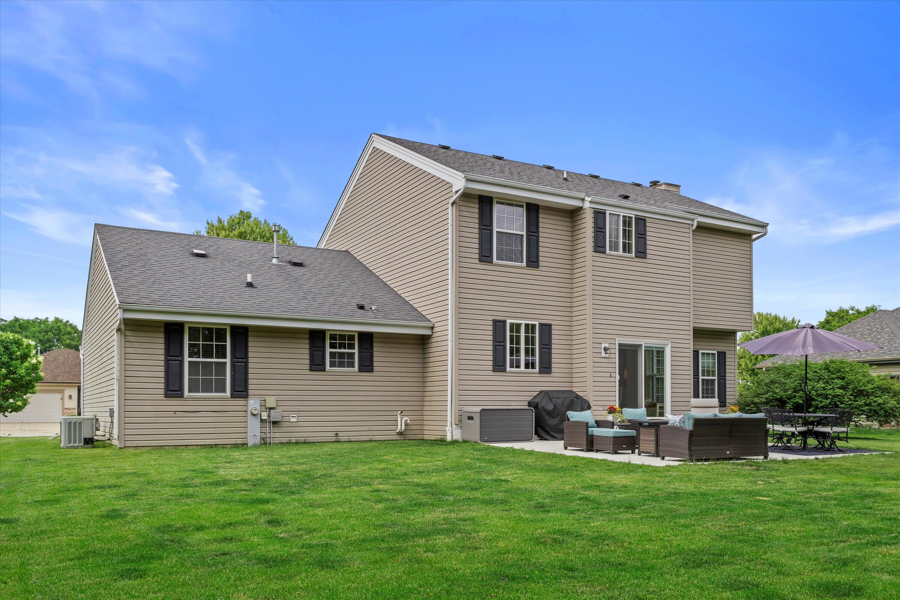 1333 Mockingbird Dr
