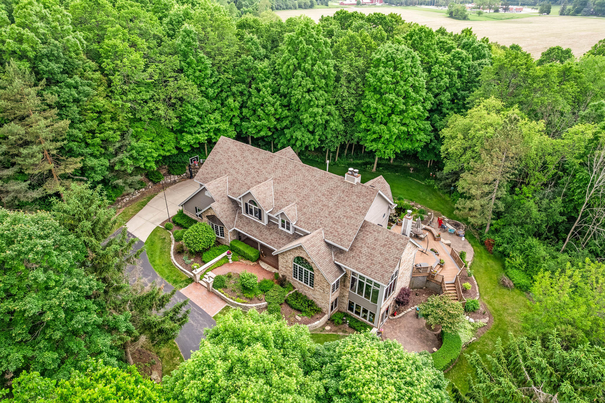 3172 Willowgate Pass