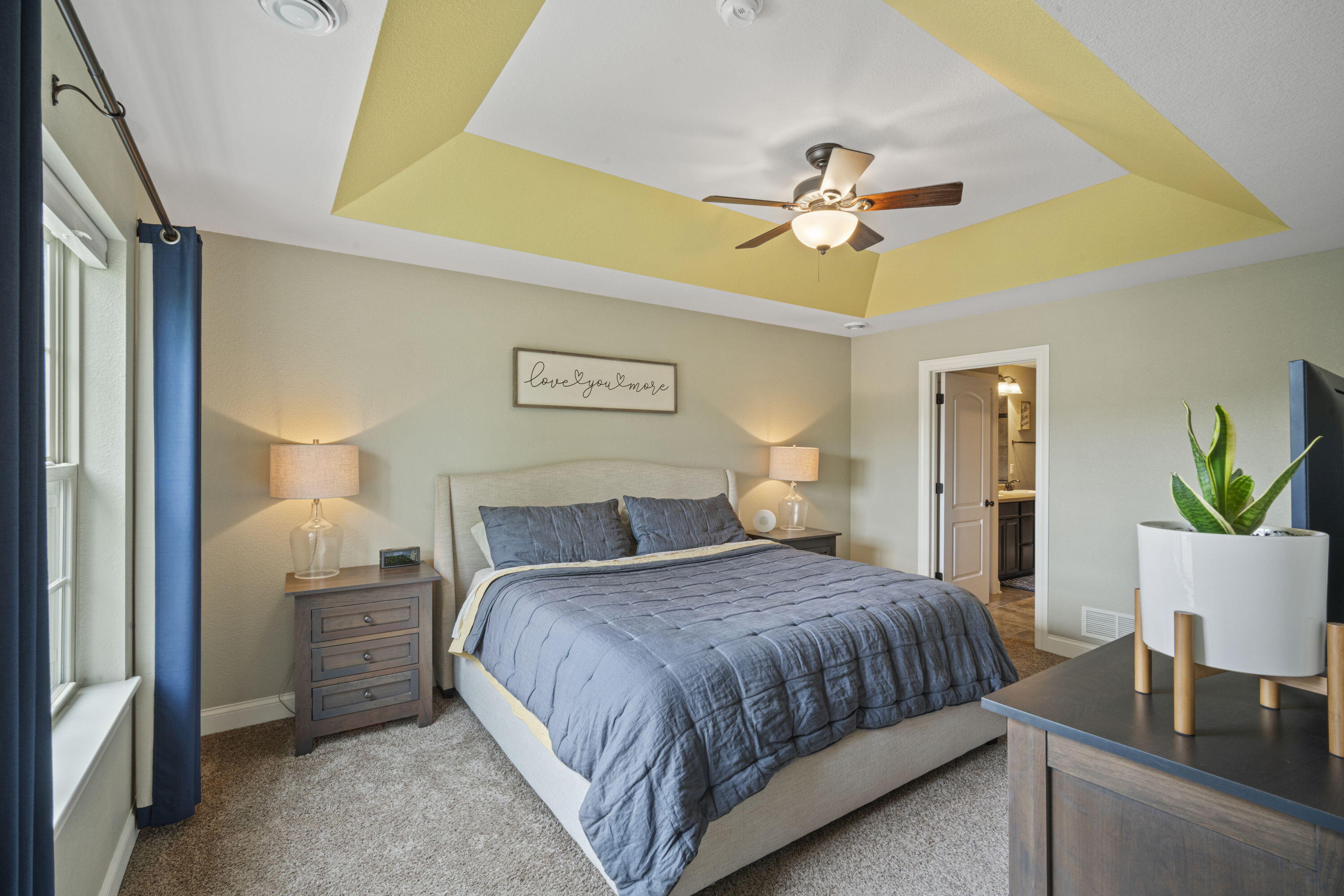 W177N11441 Blackstone Cir