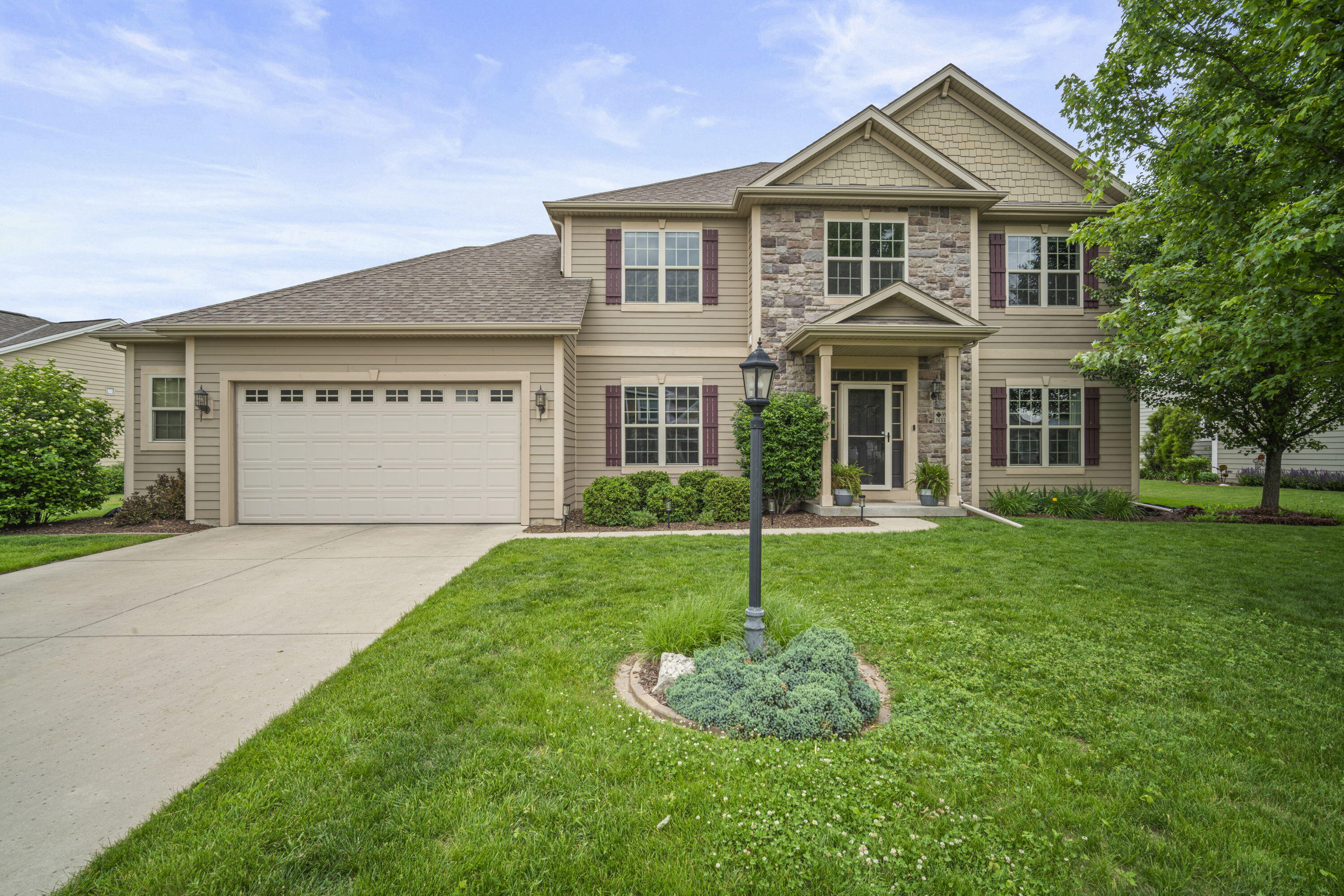 W177N11441 Blackstone Cir