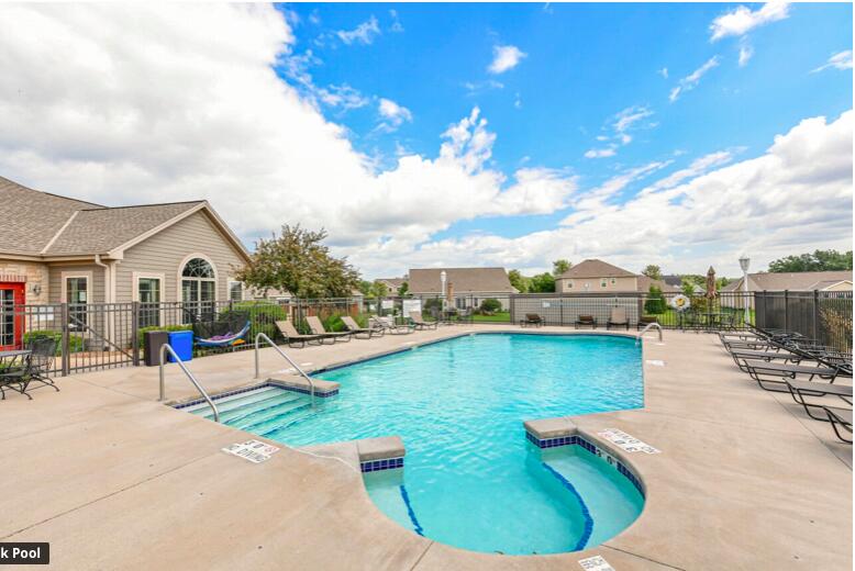 W177N11441 Blackstone Cir