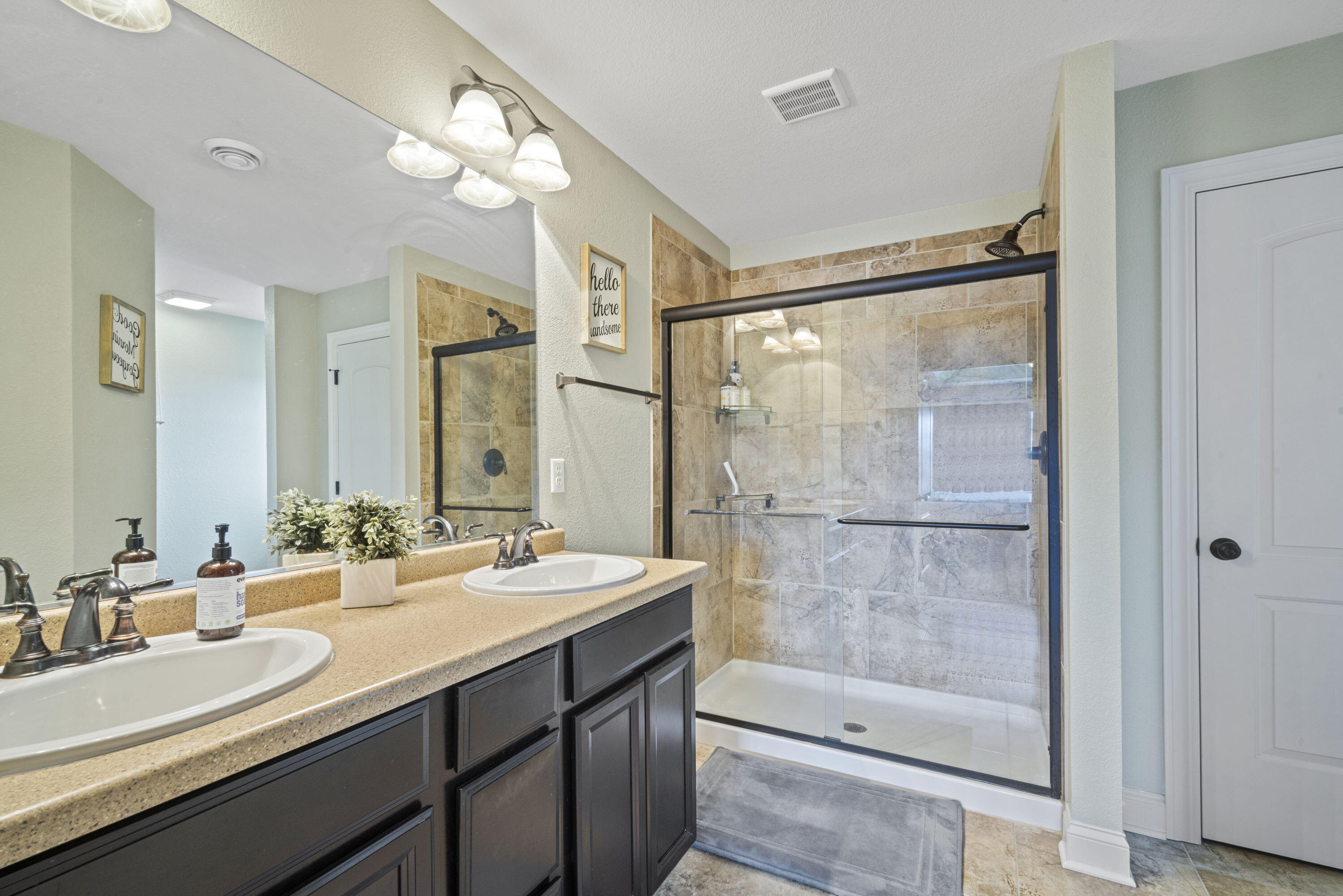 W177N11441 Blackstone Cir