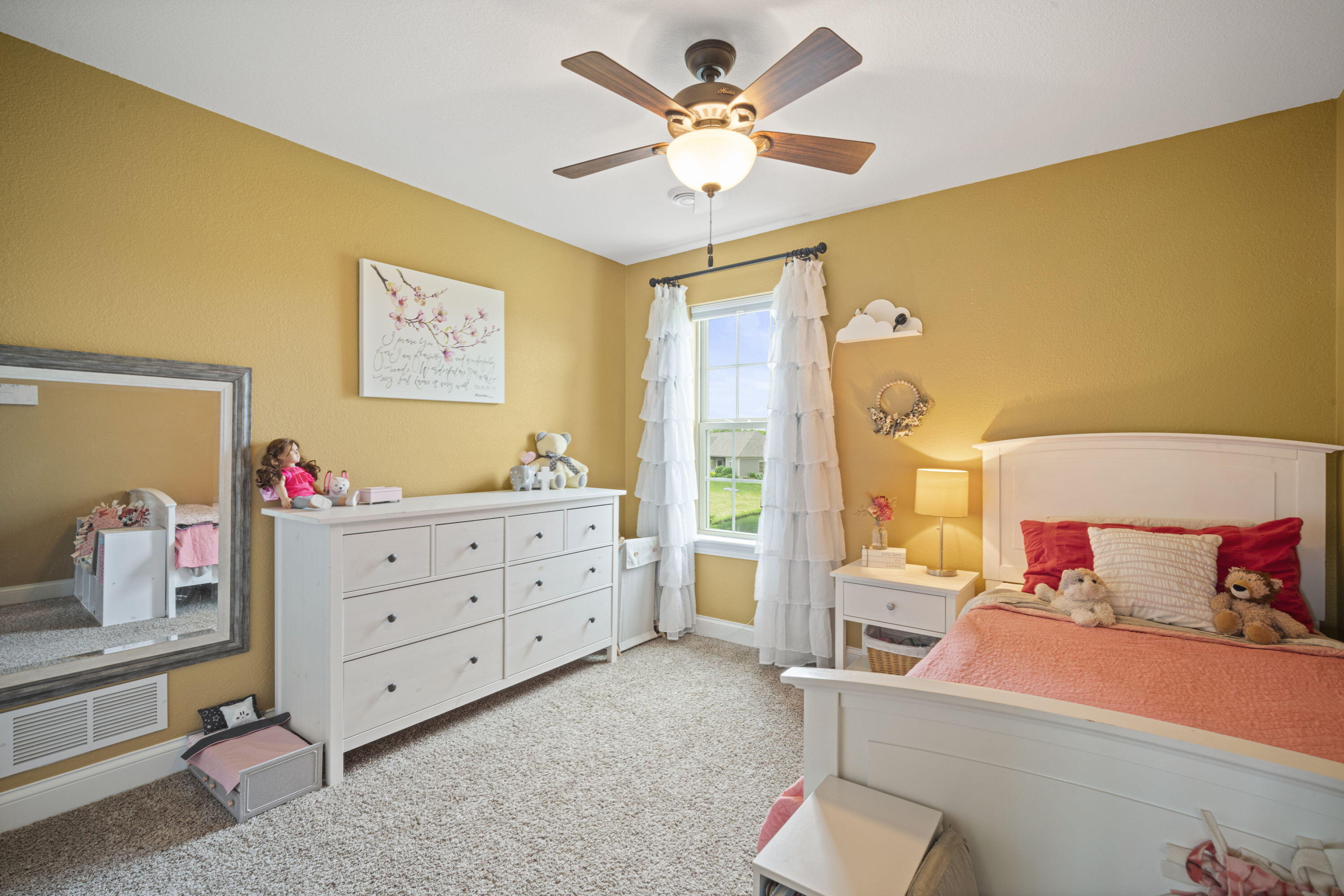 W177N11441 Blackstone Cir