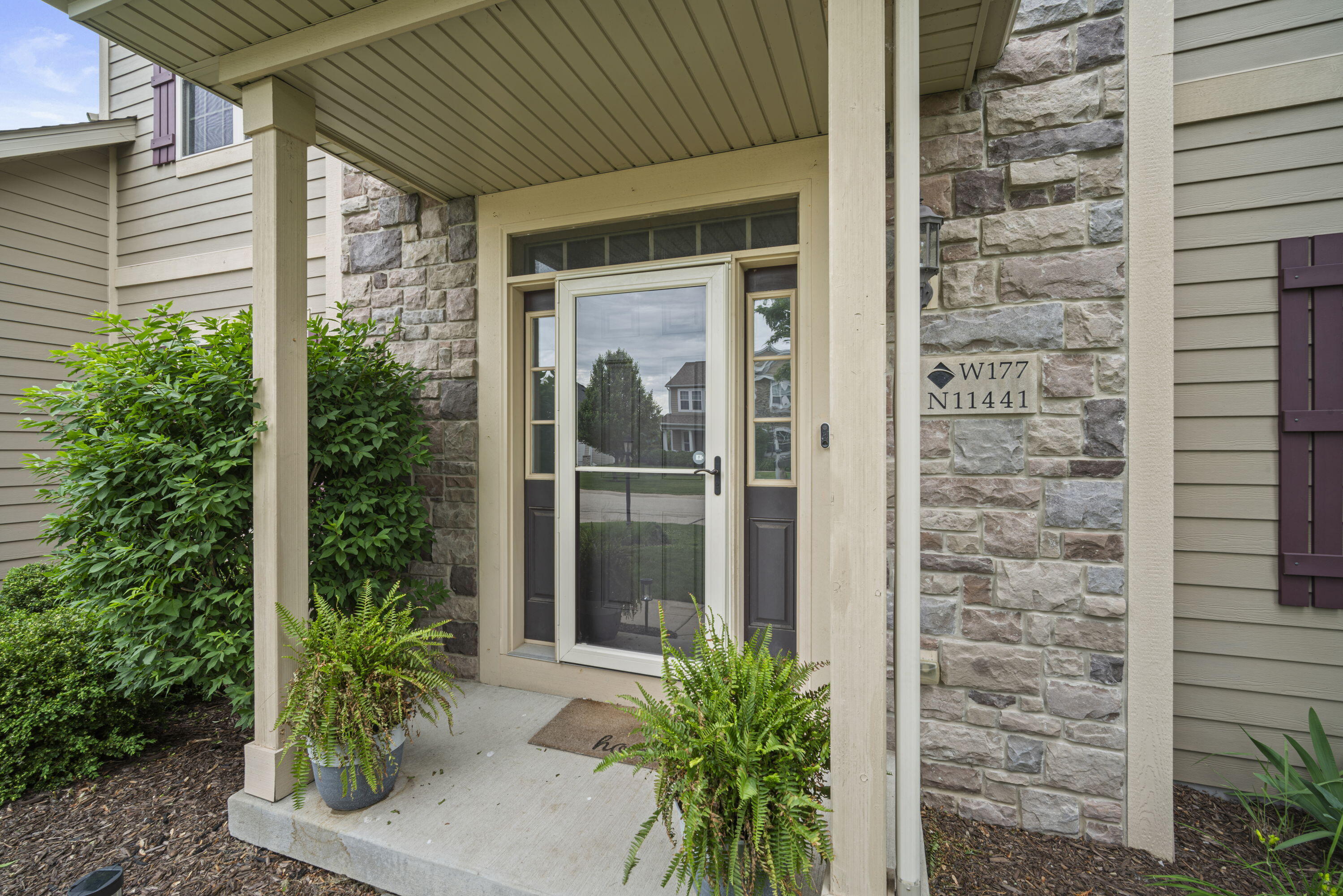 W177N11441 Blackstone Cir