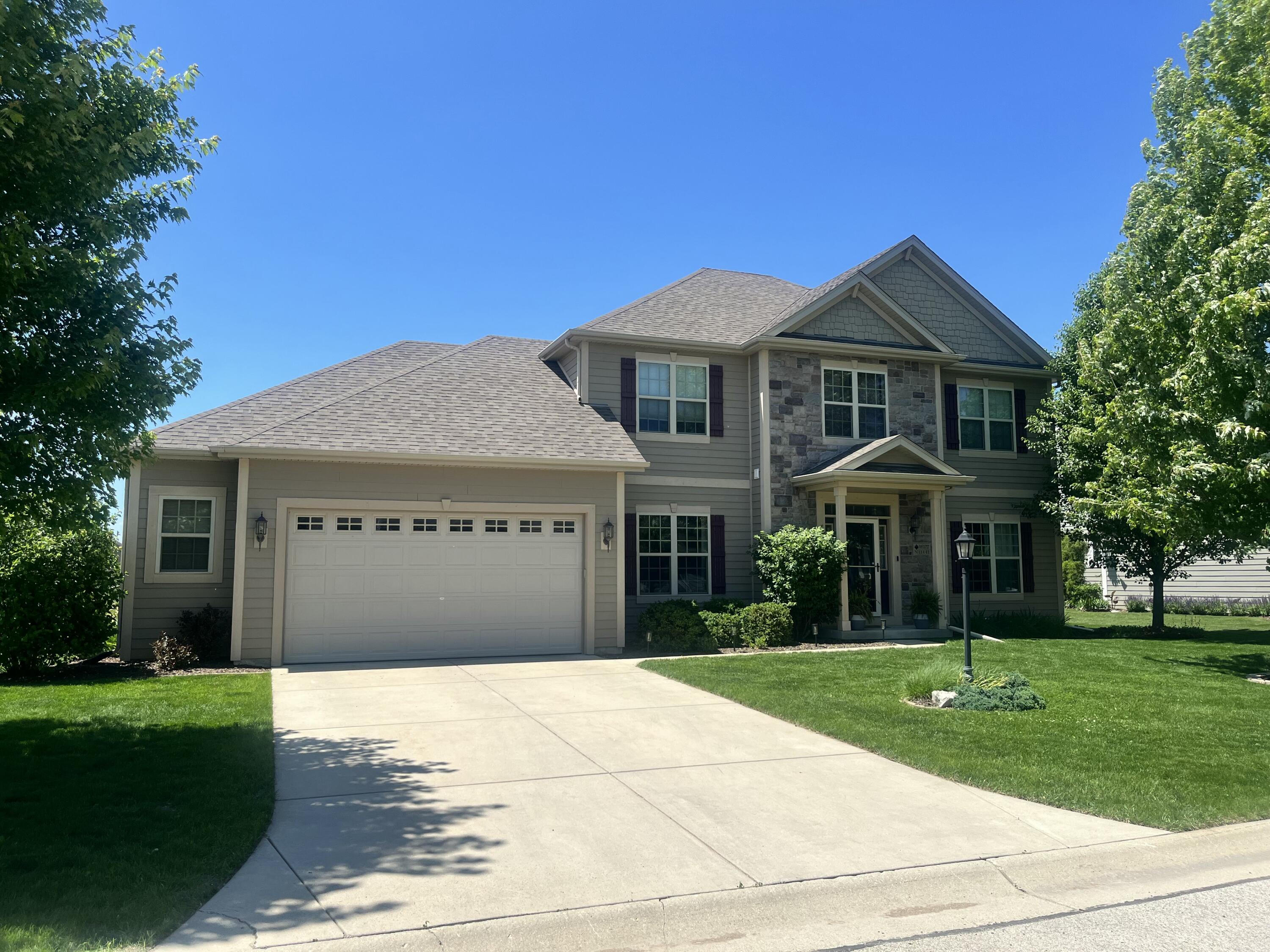 W177N11441 Blackstone Cir