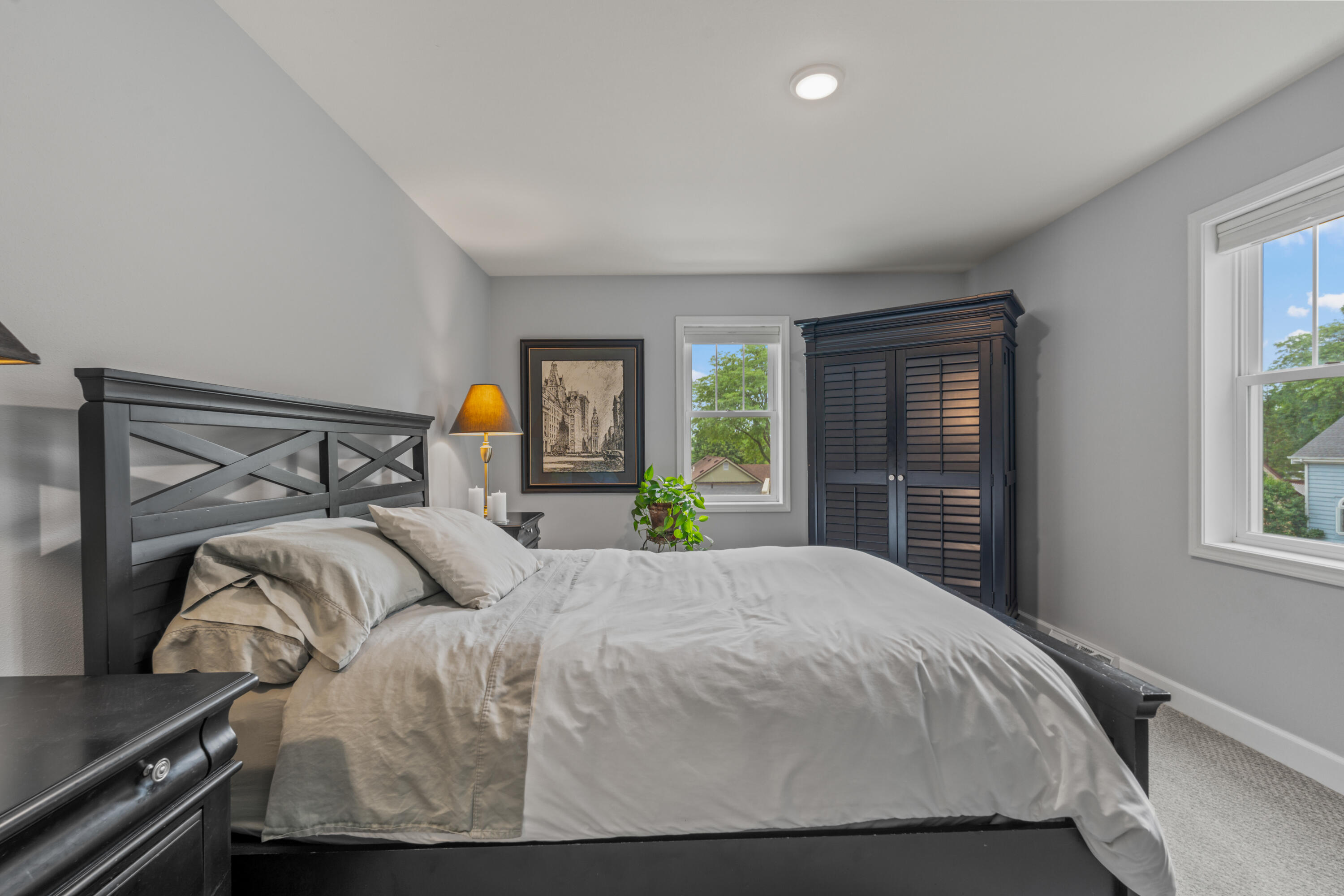 W64N736 Washington Ave