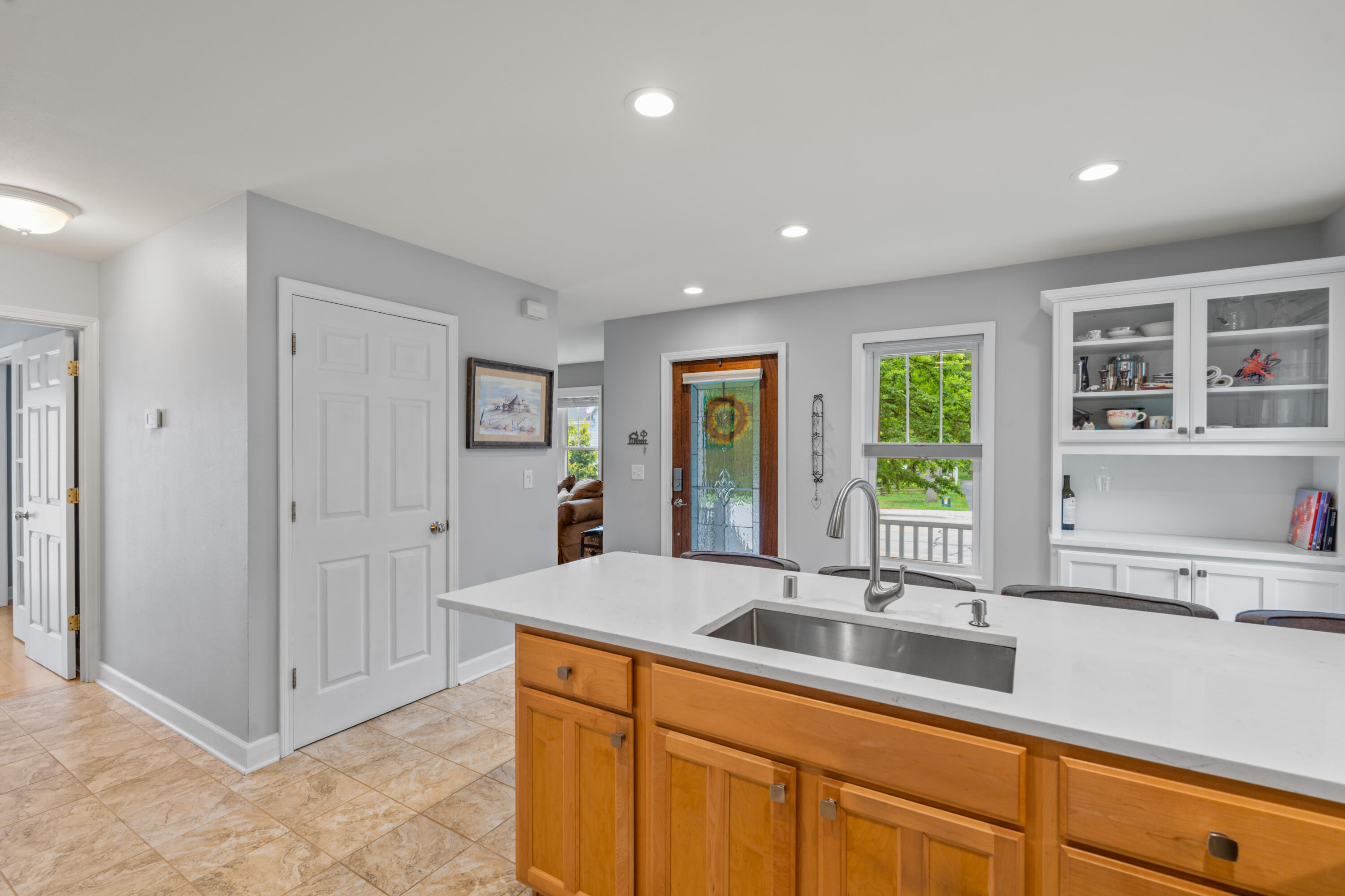 W64N736 Washington Ave