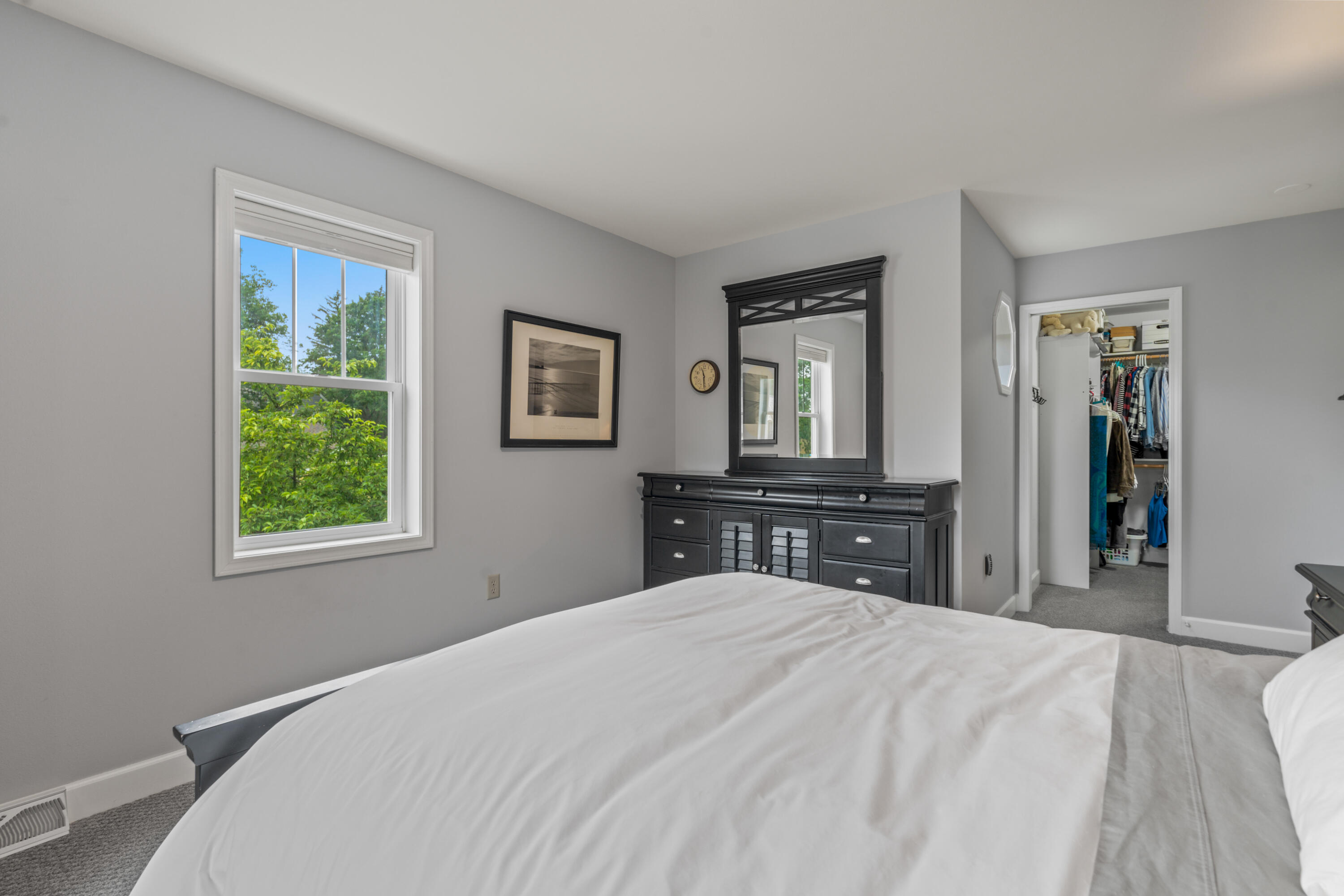 W64N736 Washington Ave