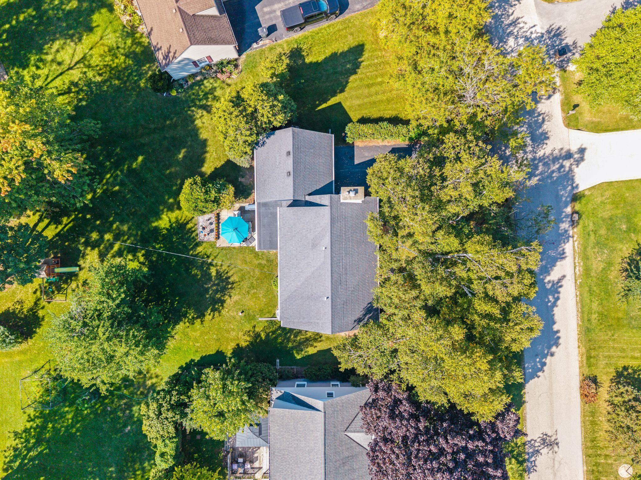 515 W Manor Cir