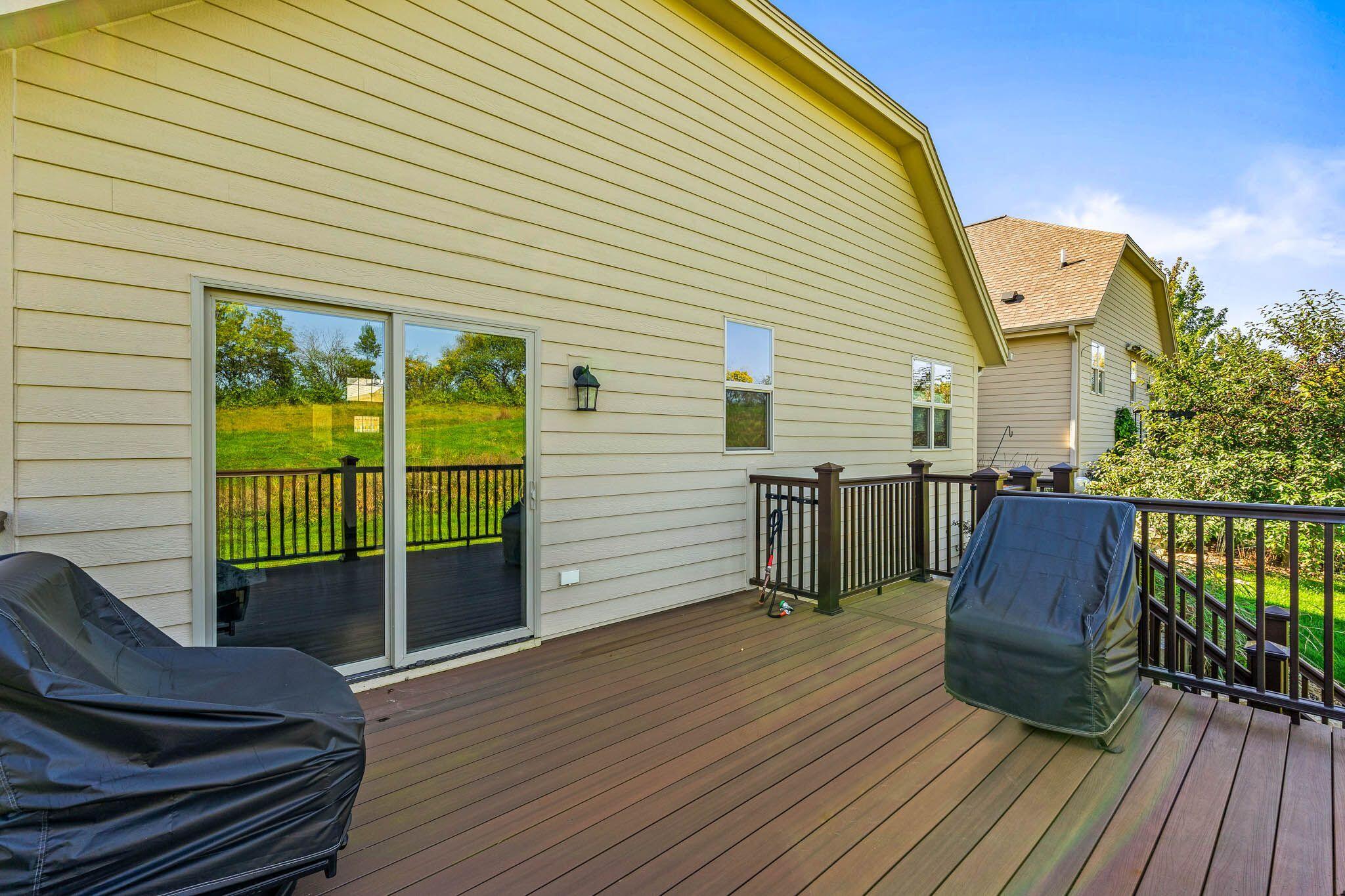 3600 Hawthorn Hill Dr