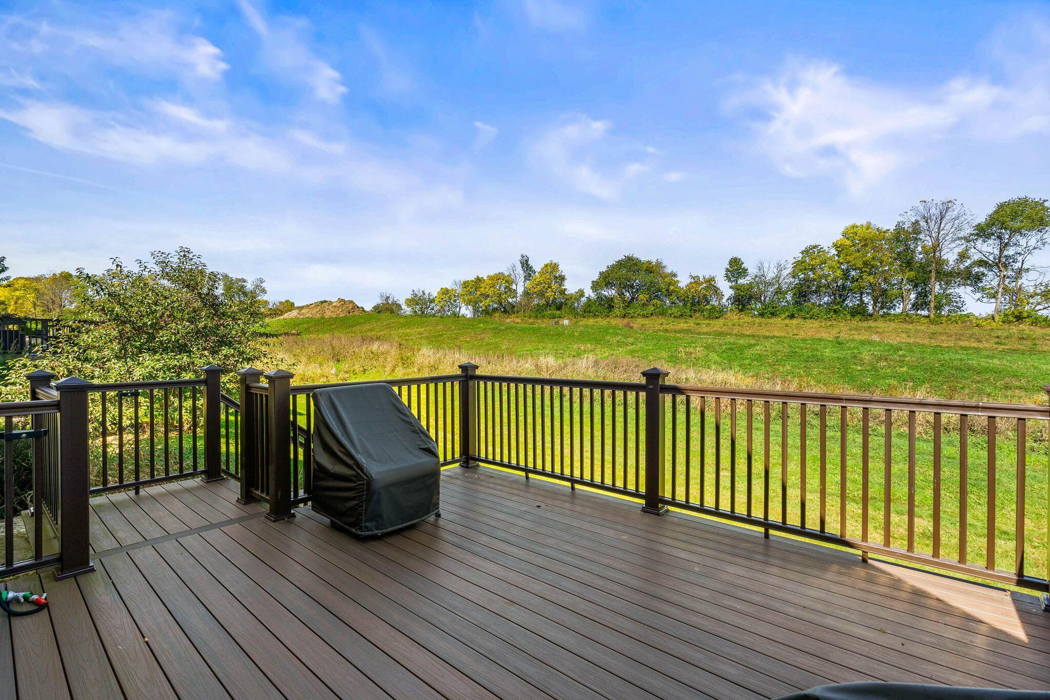 3600 Hawthorn Hill Dr