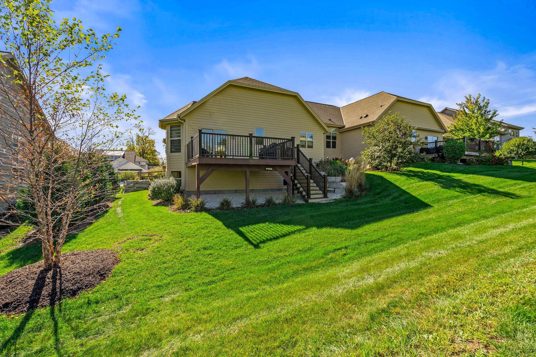 3600 Hawthorn Hill Dr