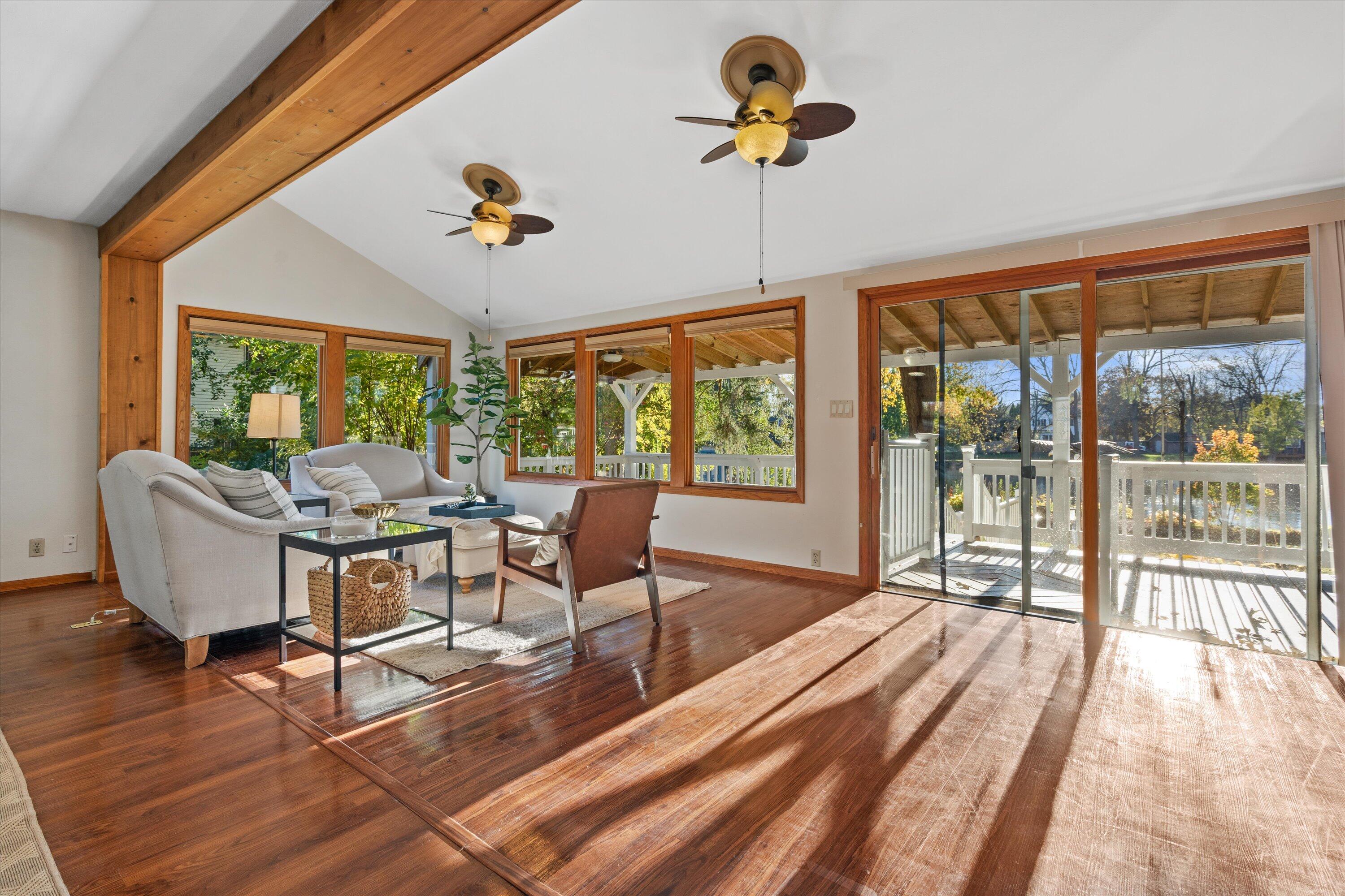 12763 N East Shoreland Dr