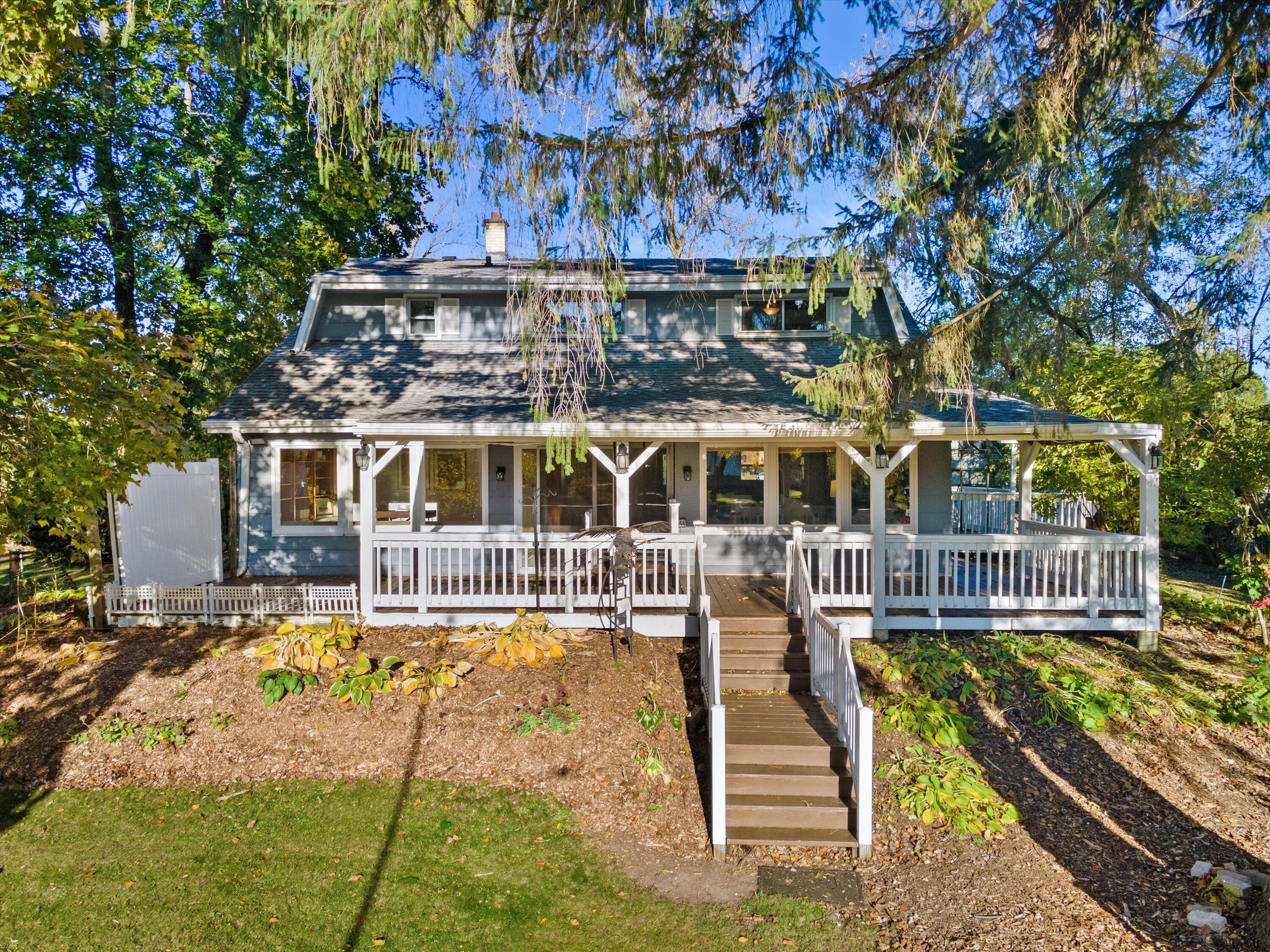 12763 N East Shoreland Dr