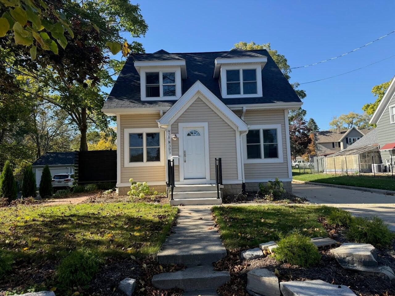 W58N393 Johnson Ave