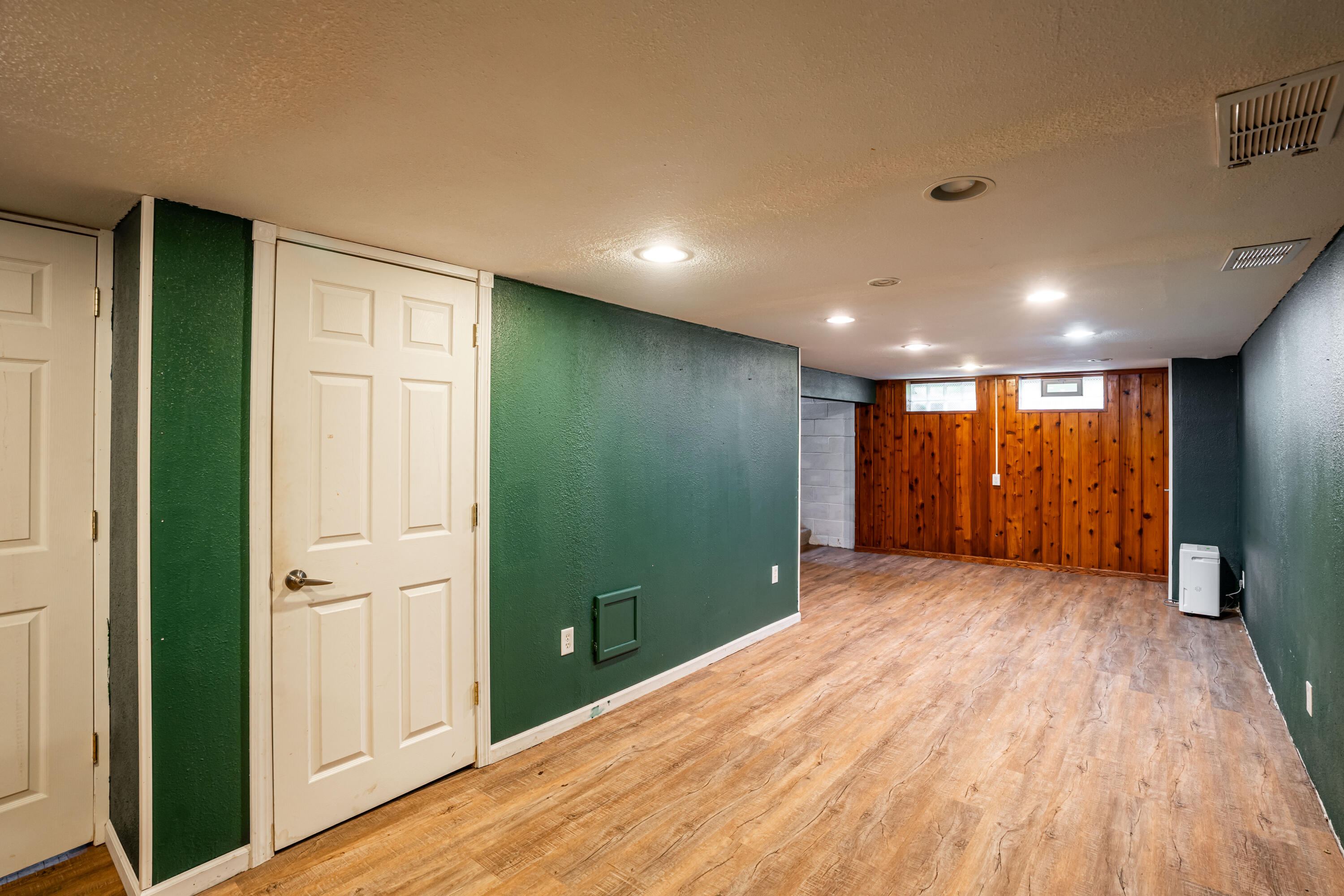 526 Peters Dr