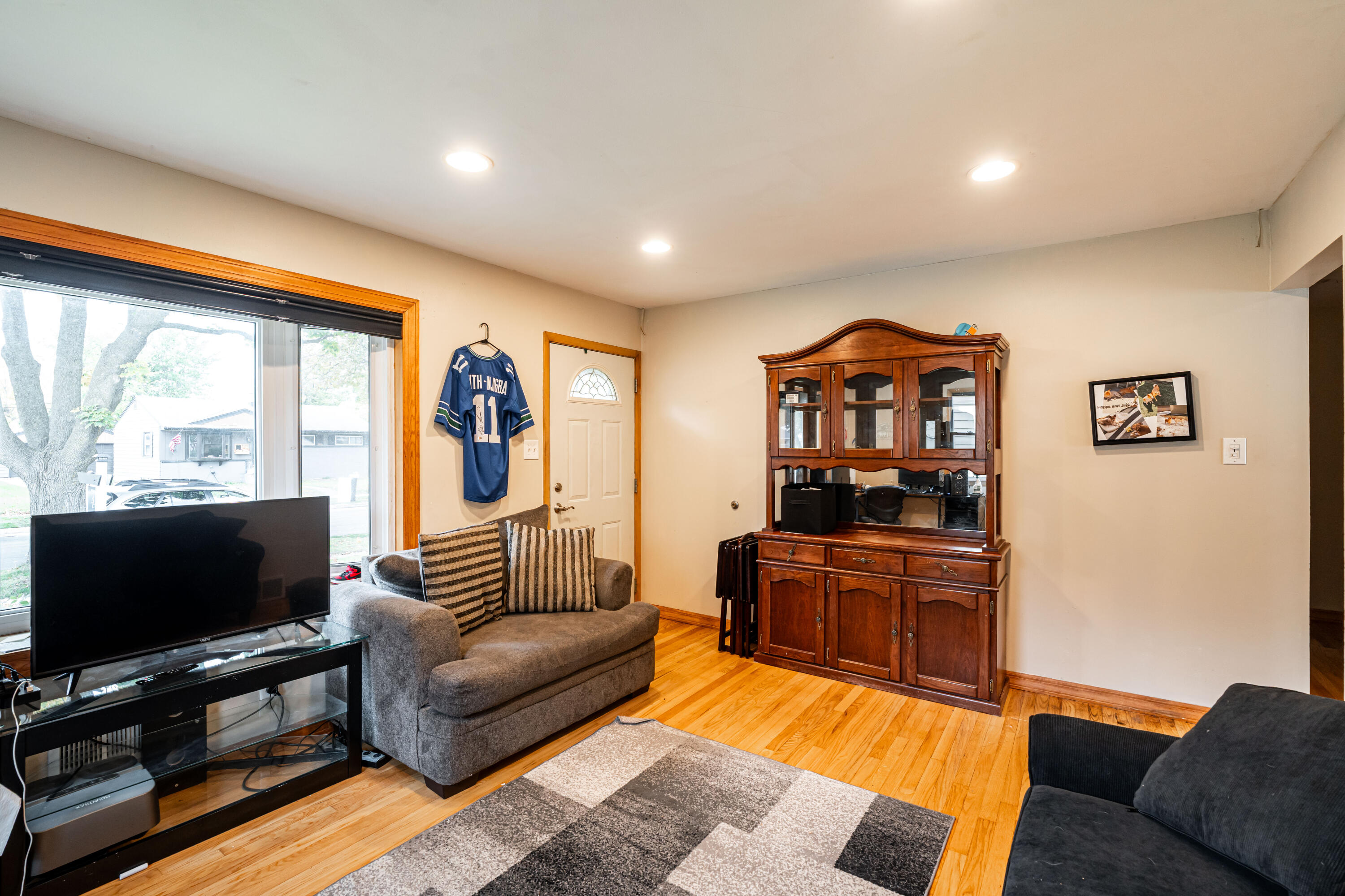 526 Peters Dr