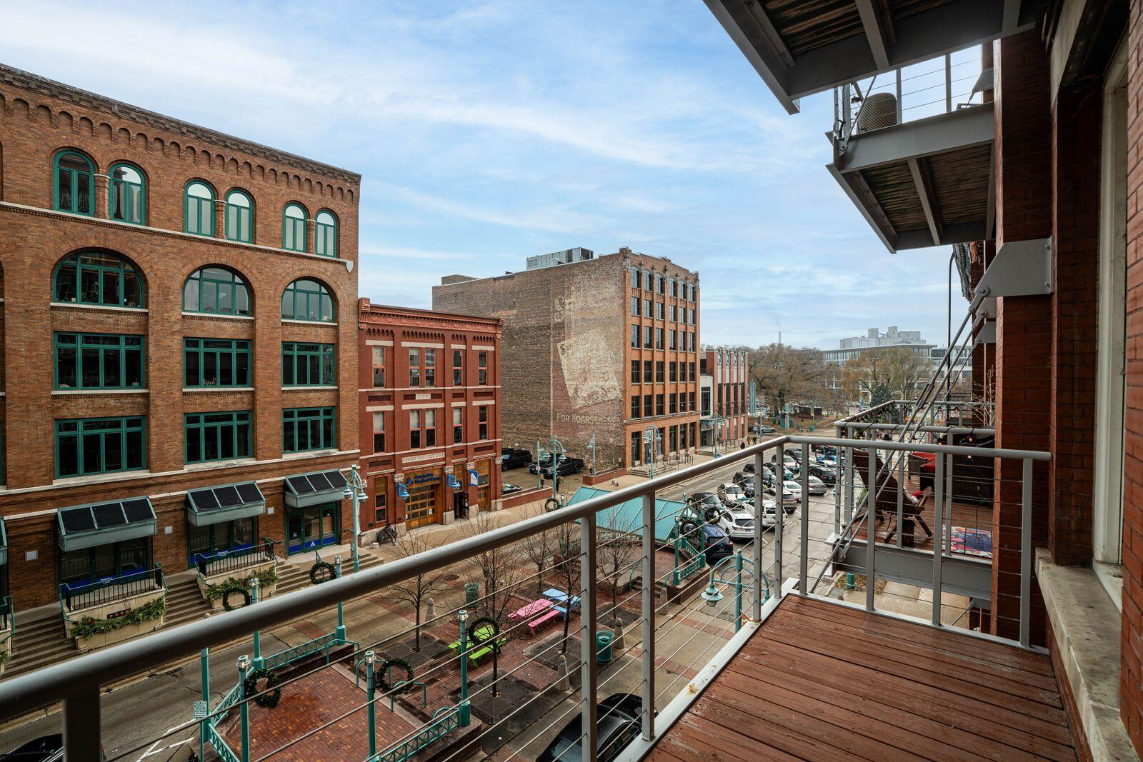 191 N Broadway - Unit: 307