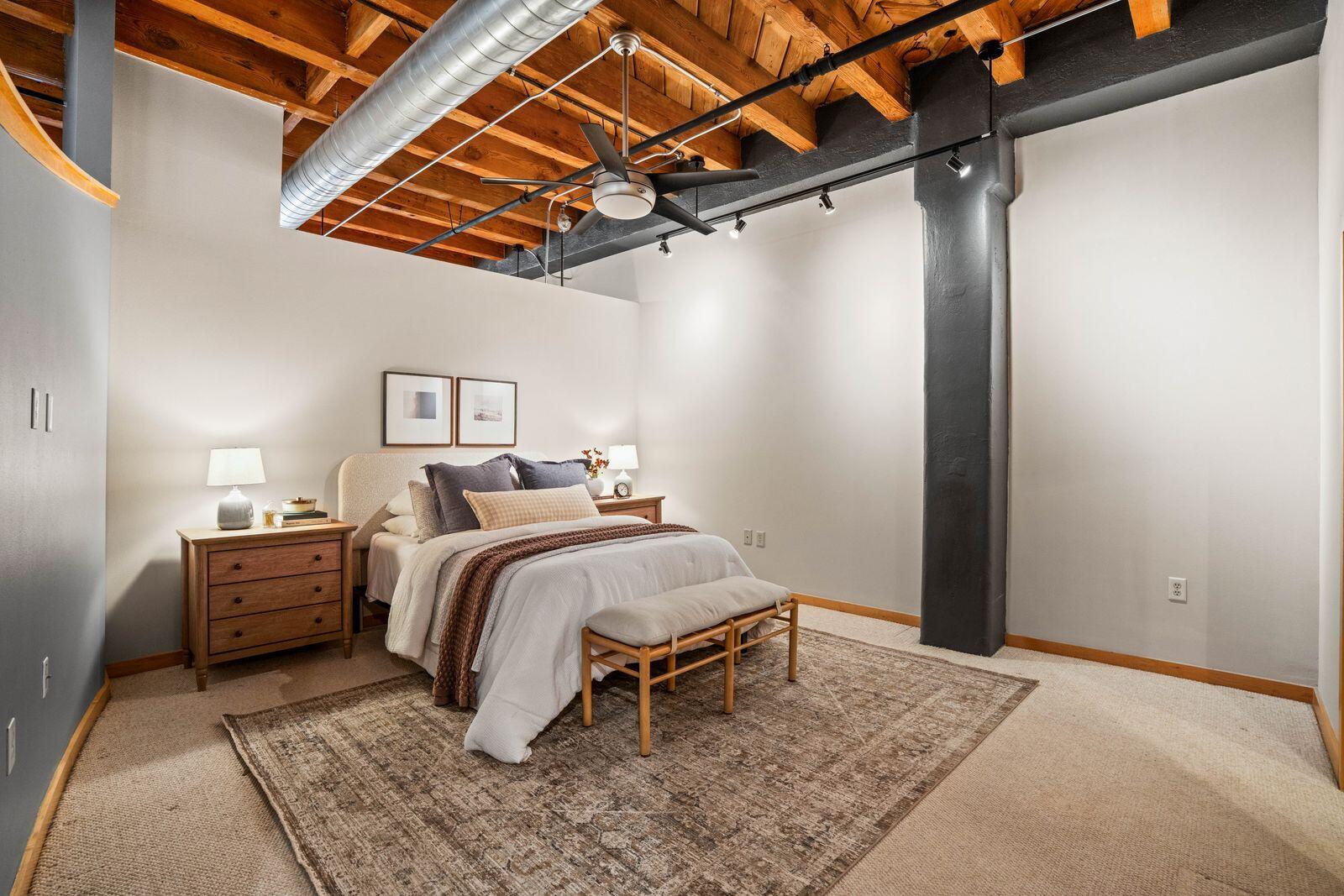 191 N Broadway - Unit: 307